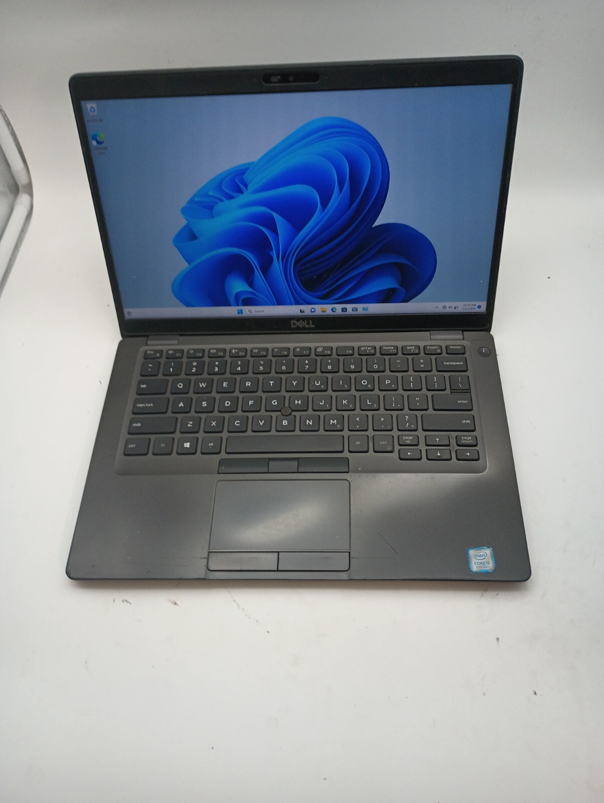 7312Latitude 5400 w/charger.i5 8th gen(4 cores).8GB.128GB m.2″.14″FHD.W11 Pro