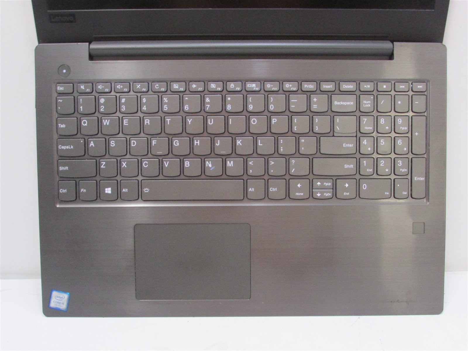 Lenovo V330-15IKB i5-7200U 2.5GHz 8GB RAM 128GB m.2 500GB HDD 14″ W10Pro COS DMG