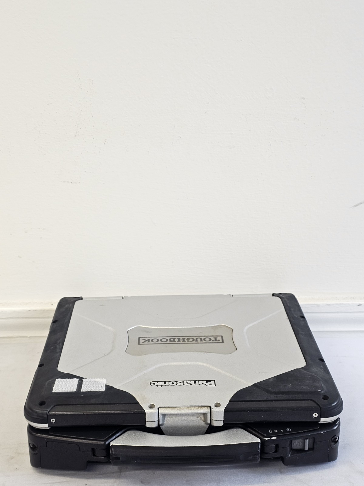 Panasonic Toughbook CF-31 Laptop – Intel i5-M520 – 2GB RAM – BAD BATT – READ