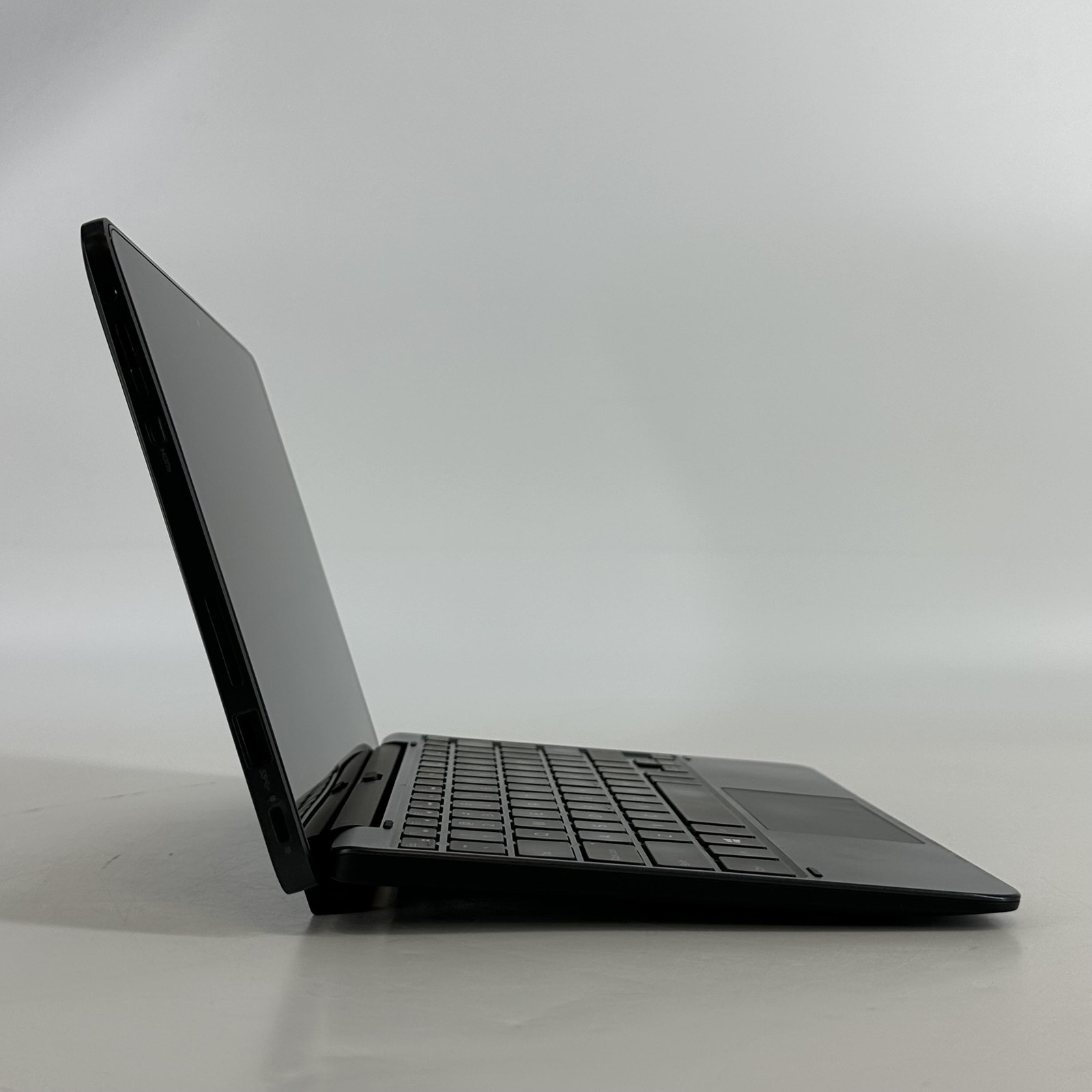 Dell Venue 10 Pro 5056 FHD+ TOUCH Atom x5-Z8500 1.44GHz 4GB 120GB SSD Good READ