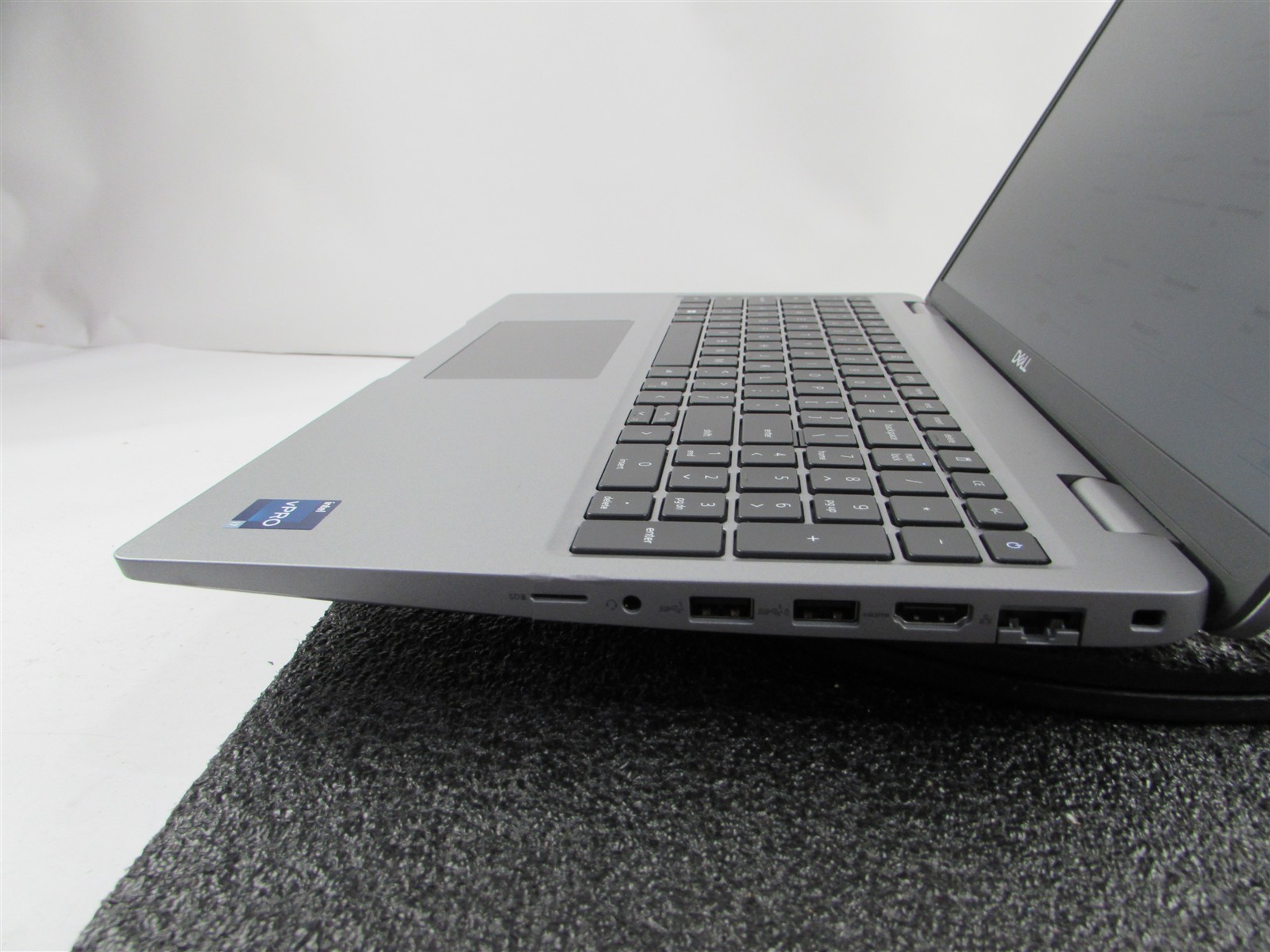 DELL LATITUDE 5540 1920X1080 FHD CORE I7-1370P 14 CORE 1TB SSD 32GB RAM WIN 11