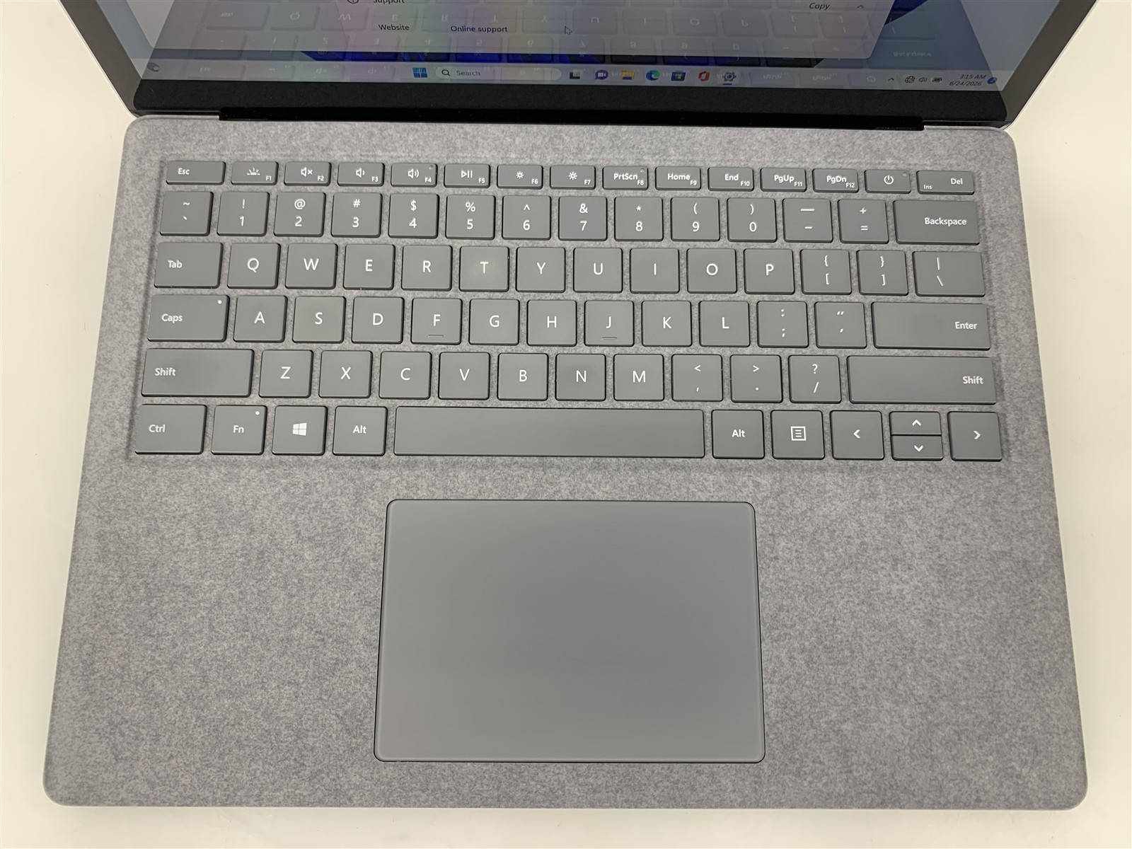 Microsoft Surface 4 AMD Ryzen 5 2.20GHz 8GB RAM 126GB NVMe Win 11 Home