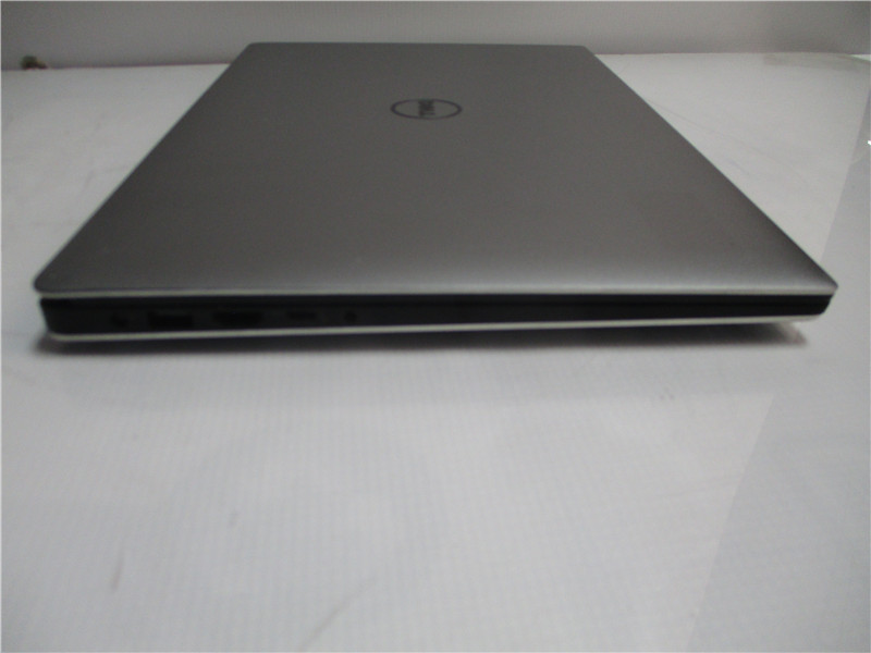Dell Precision 5520 Laptop i7-6820HQ 16GB No Storage Win10 Pro COA