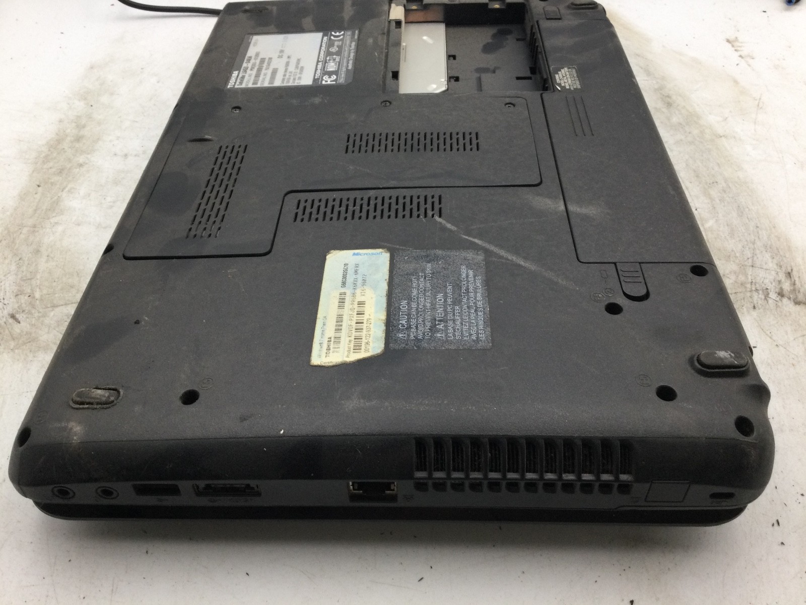 TOSHIBA SATELLITE L645D S4056 – FOR PARTS – AMD TURION II – 4GB RAM – READ – BB