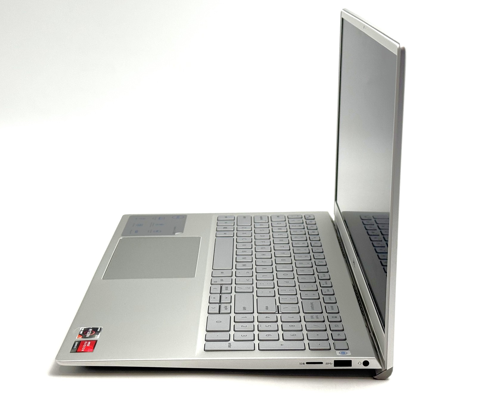 Dell Inspiron 5505 – 15.5 FHD – Ryzen 7 4700U – 16GB RAM – 256GB SSD – Silver