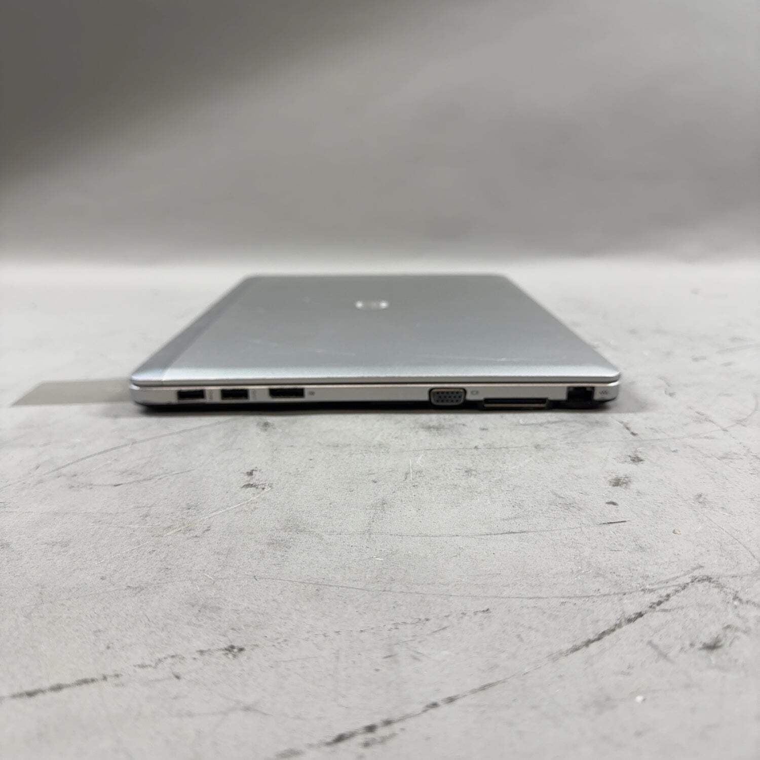 HP EliteBook RQ6IIU0 14″ i5-4310U 2.2GHz 16GB RAM 500GB HDD
