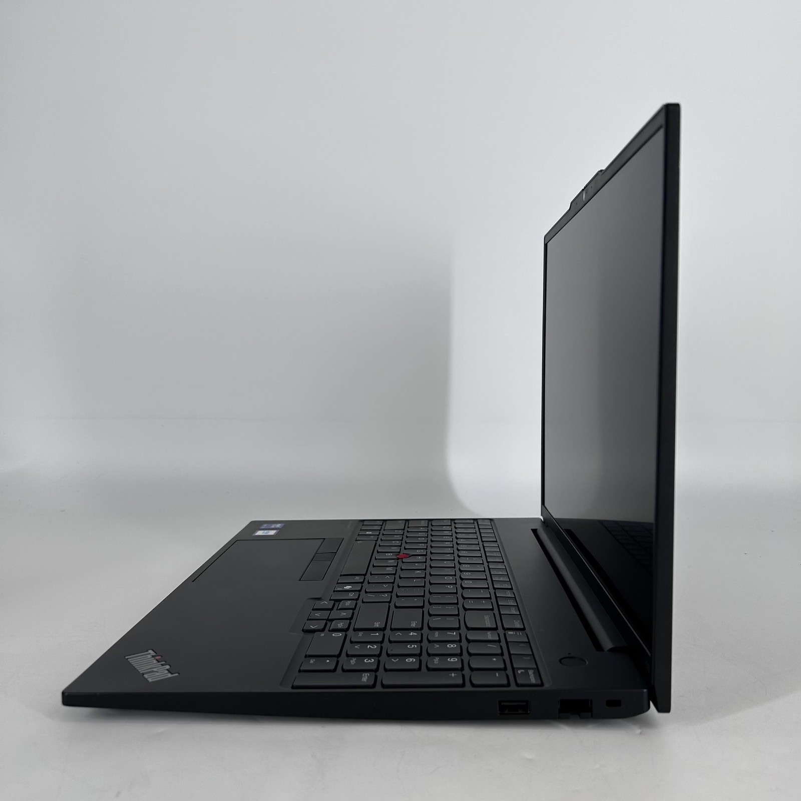 Lenovo ThinkPad E16 Gen 2 Black FHD+ 1.3 GHz Ultra 5 125U 16GB 256GB Very Good