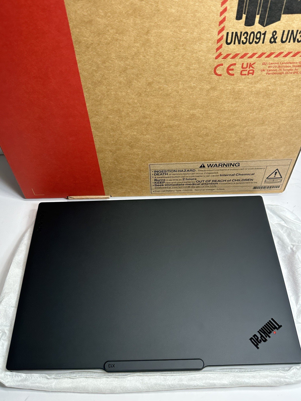 Lenovo ThinkPad X13 Gen 6 13.3″ Intel Ultra 5 16GB 512 GB Windows 11 Pro