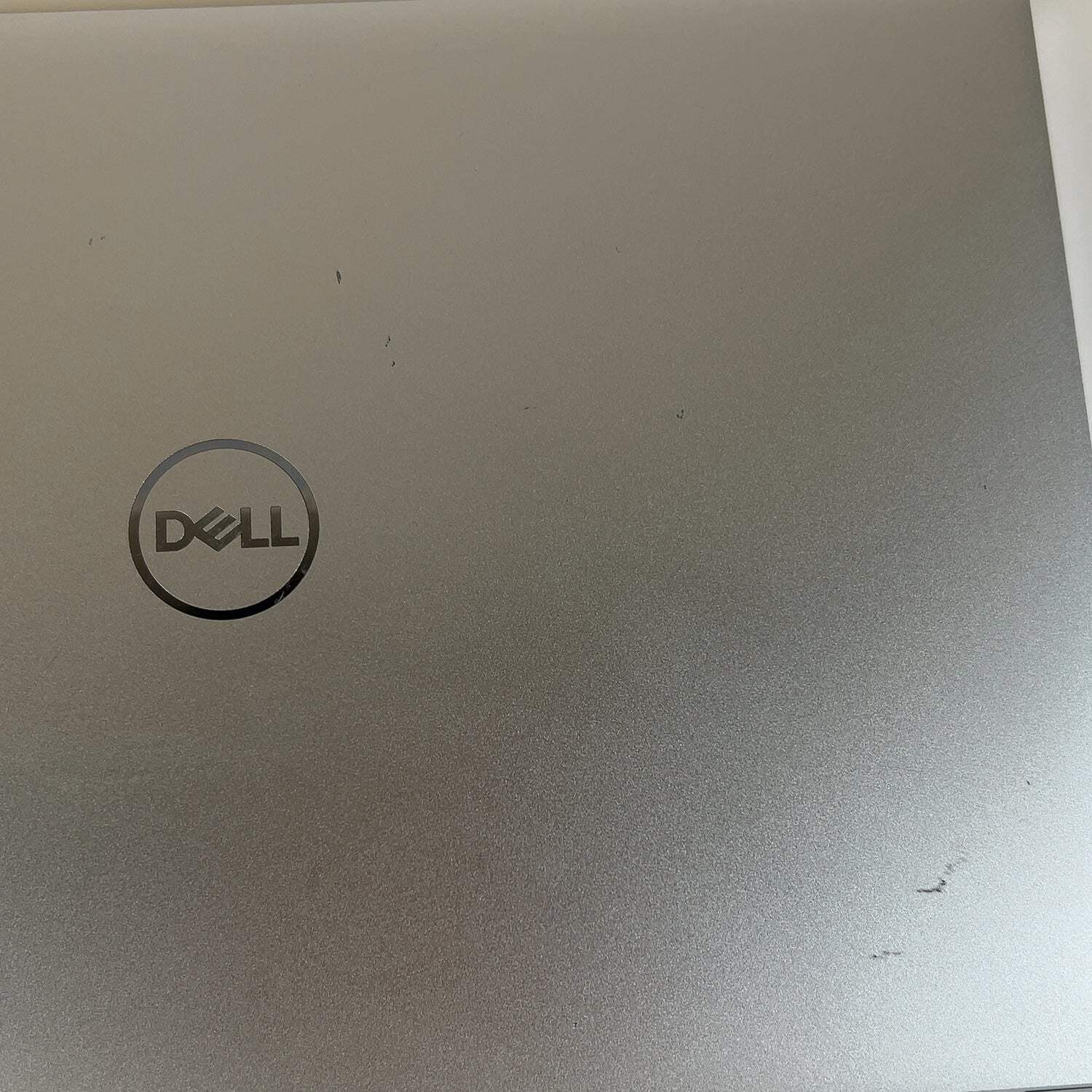 Dell XPS 15 9520 15.6″ i5-12500H 2.5GHz 16GB RAM 512GB SSD