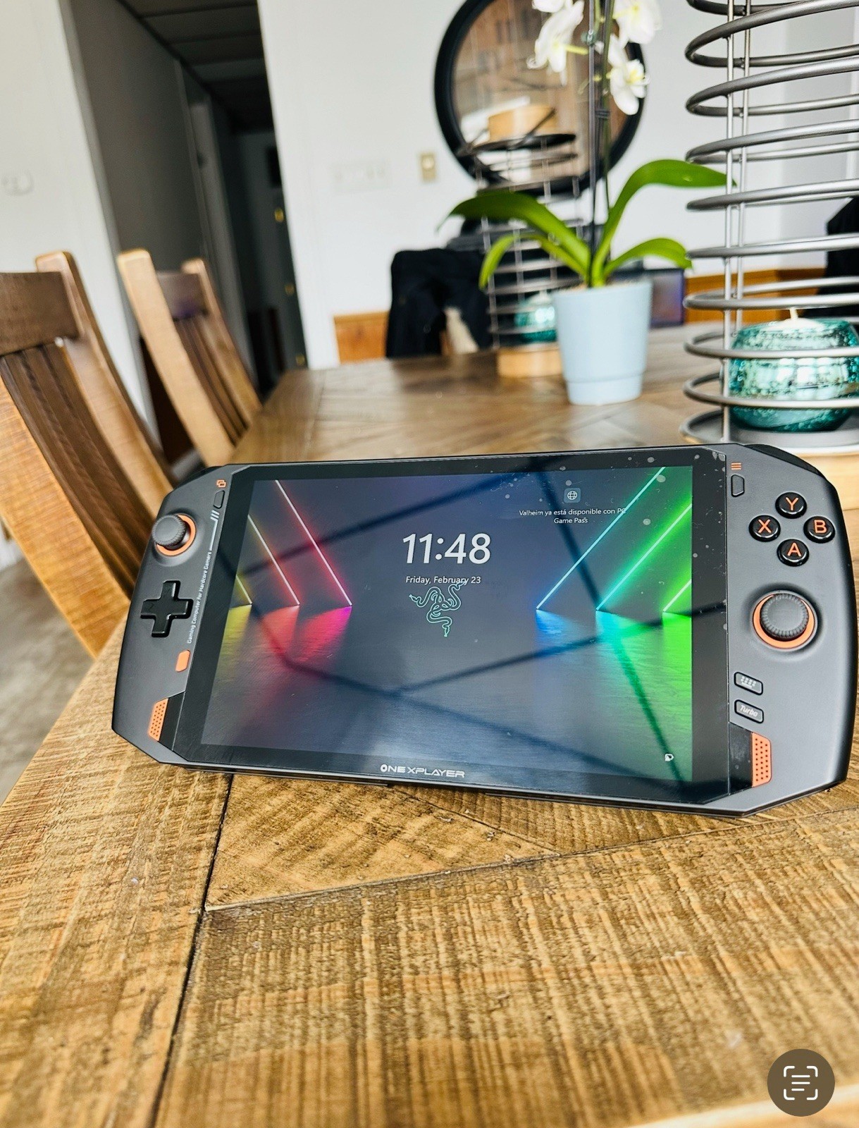 OneXPlayer UMPC Gaming Handheld Windows 11 8.4″ Black Orange Touchscreen Wi-Fi