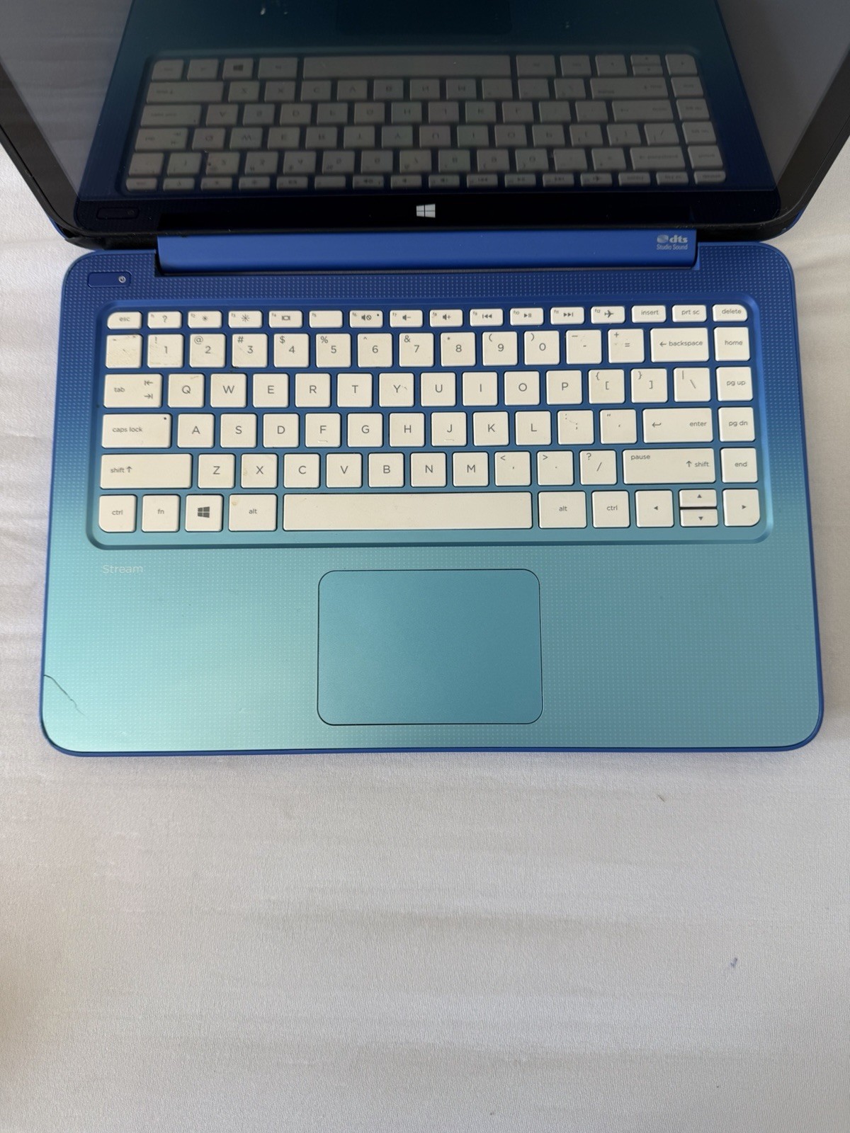 HP Stream 13-C002dx Laptop – Intel Celeron N2840 – RAM 2GB – Read Description