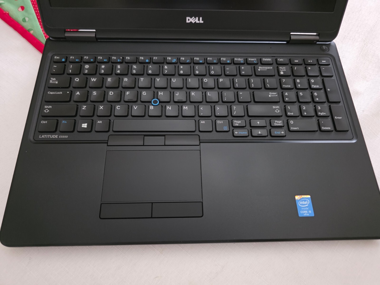Dell Latitude E5550 15.6″ i5-5300U 2.3GHz 8/500 SATA WINDOWS 11