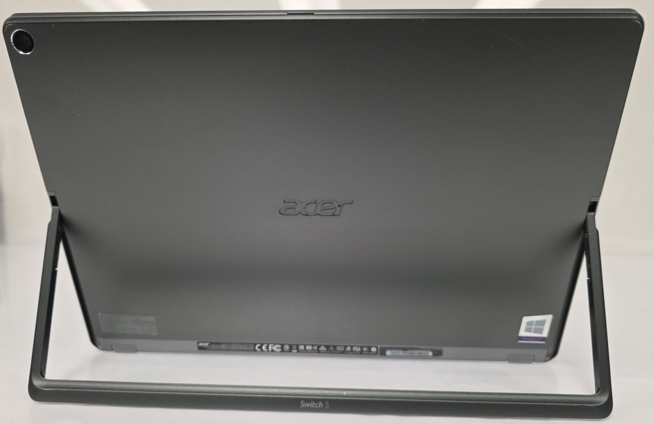 Acer switch 5| Intel Core i3-7130U| 4GB RAM| 128GB SSD| WIN 10 PRO #2