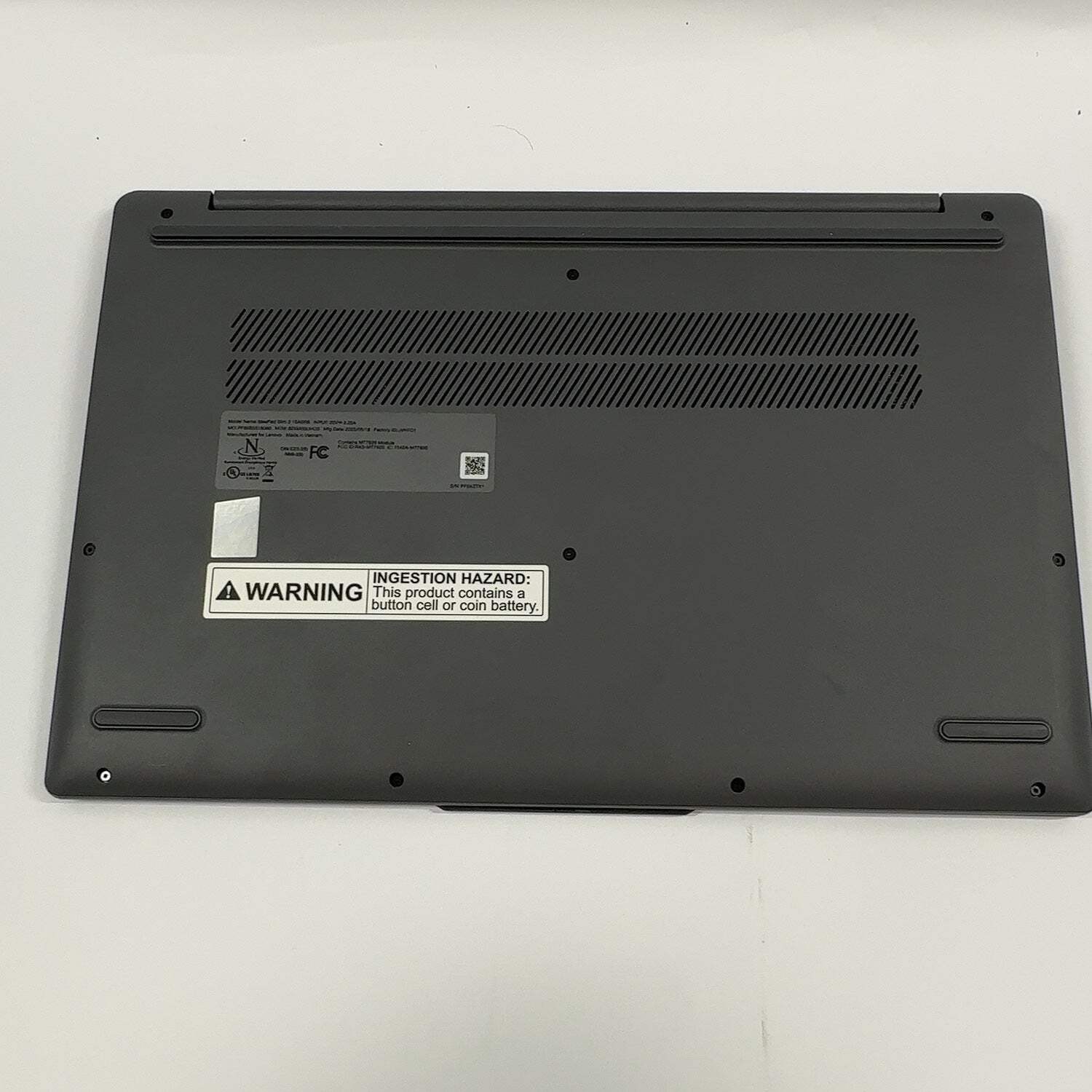 Lenovo IdeaPad Slim 3 15ABR8 15.3″ Ryzen 7 5825U 2.0GHz 16GB RAM 512GB SSD