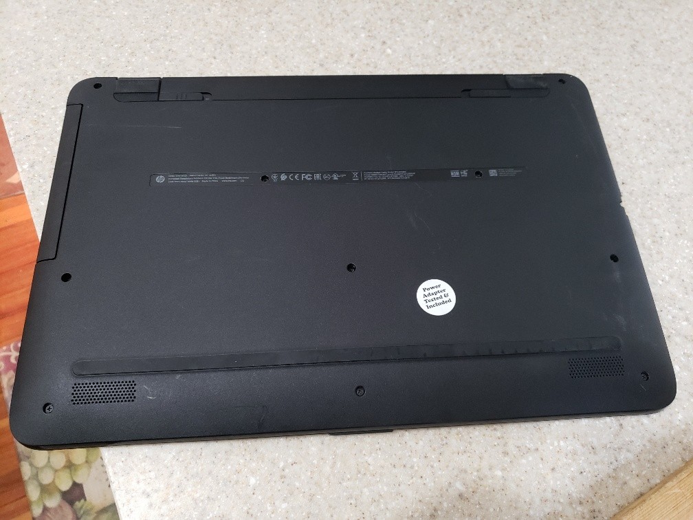 17.3″ HP 17-X051NR CORE i3-6100U 2.30 GHZ 256GB SSD 6GB RAM WIN 11 LAPTOP