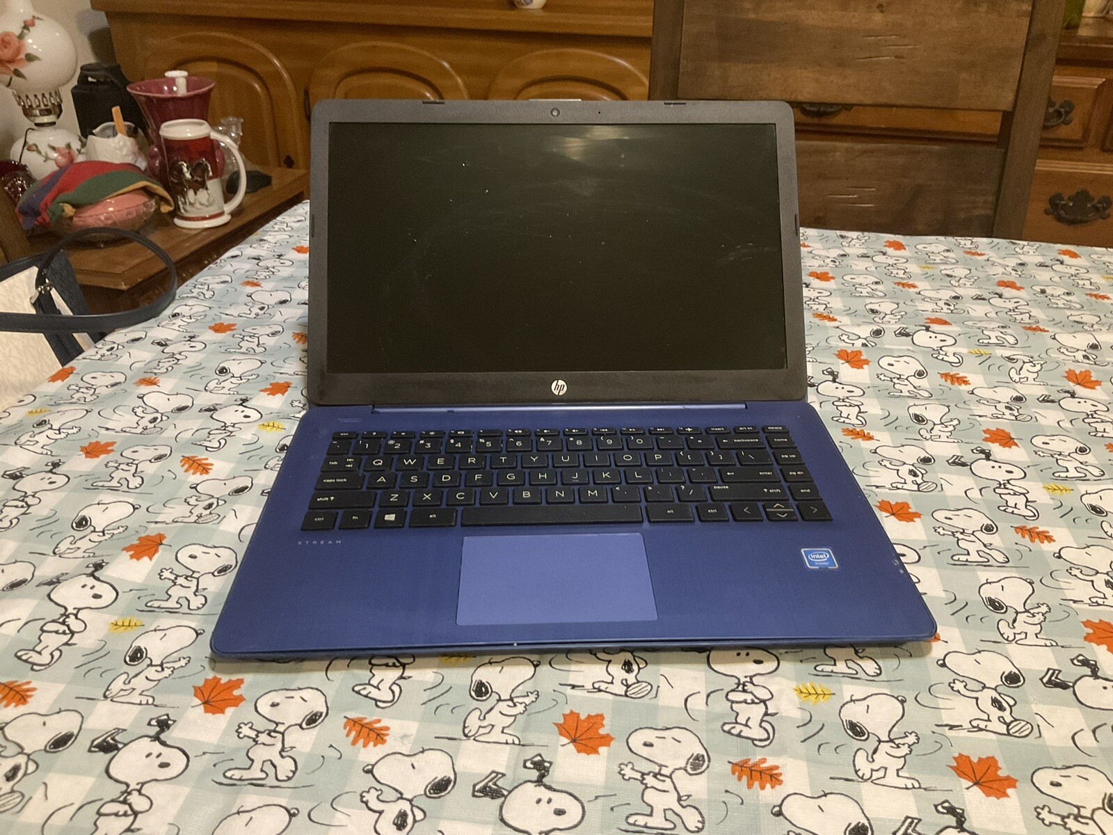HP Stream 14-cb116ds 14 inch (64GB, Intel Celeron N, 1.10GHz, 4GB)…