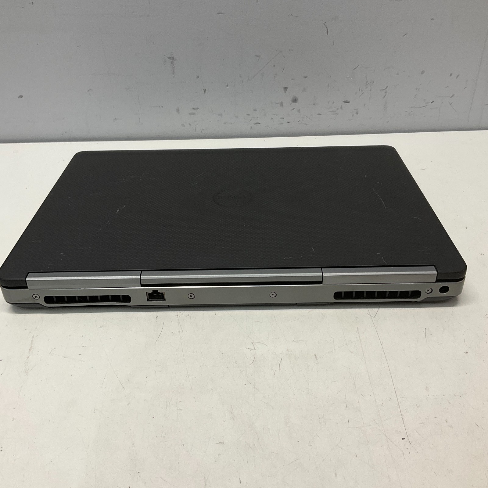 DELL PRECISION 7520 15″ FHD I7-6820HQ 128GB 16GB W10P Quadro M2200 Backlit