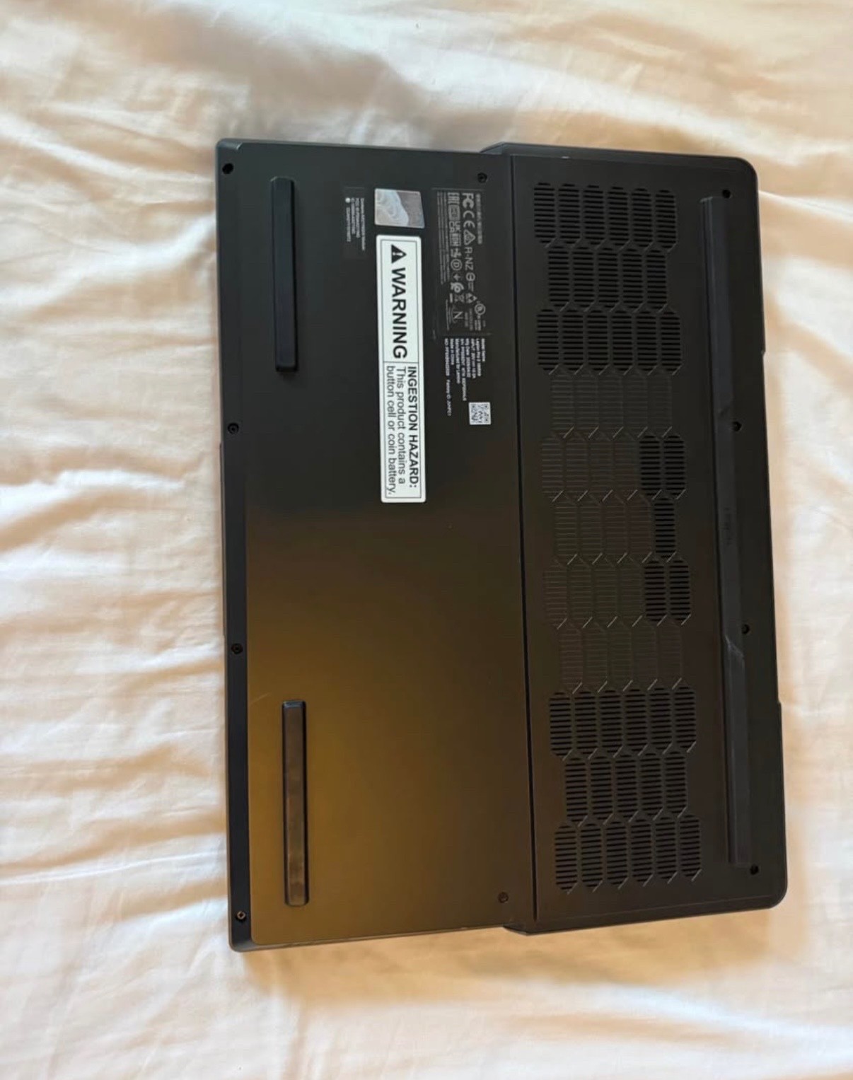 Legion Pro 5i Gen 9 Intel (16″) with RTX™ 4060 gaming computer