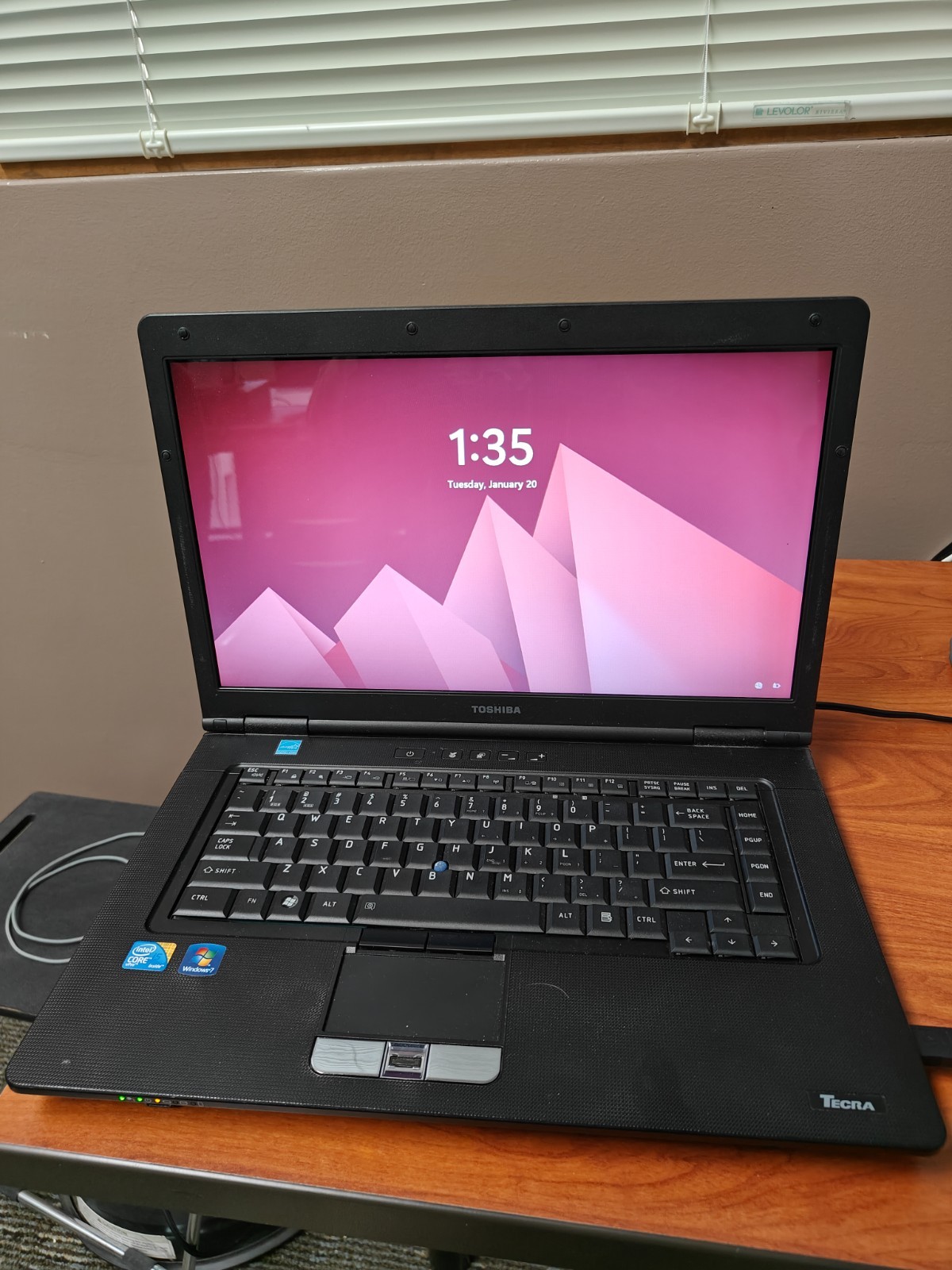 Toshiba Tecra A11-ST3500 15″ Laptop Intel Core i5 M560 120GB SSD Windows 11 pro