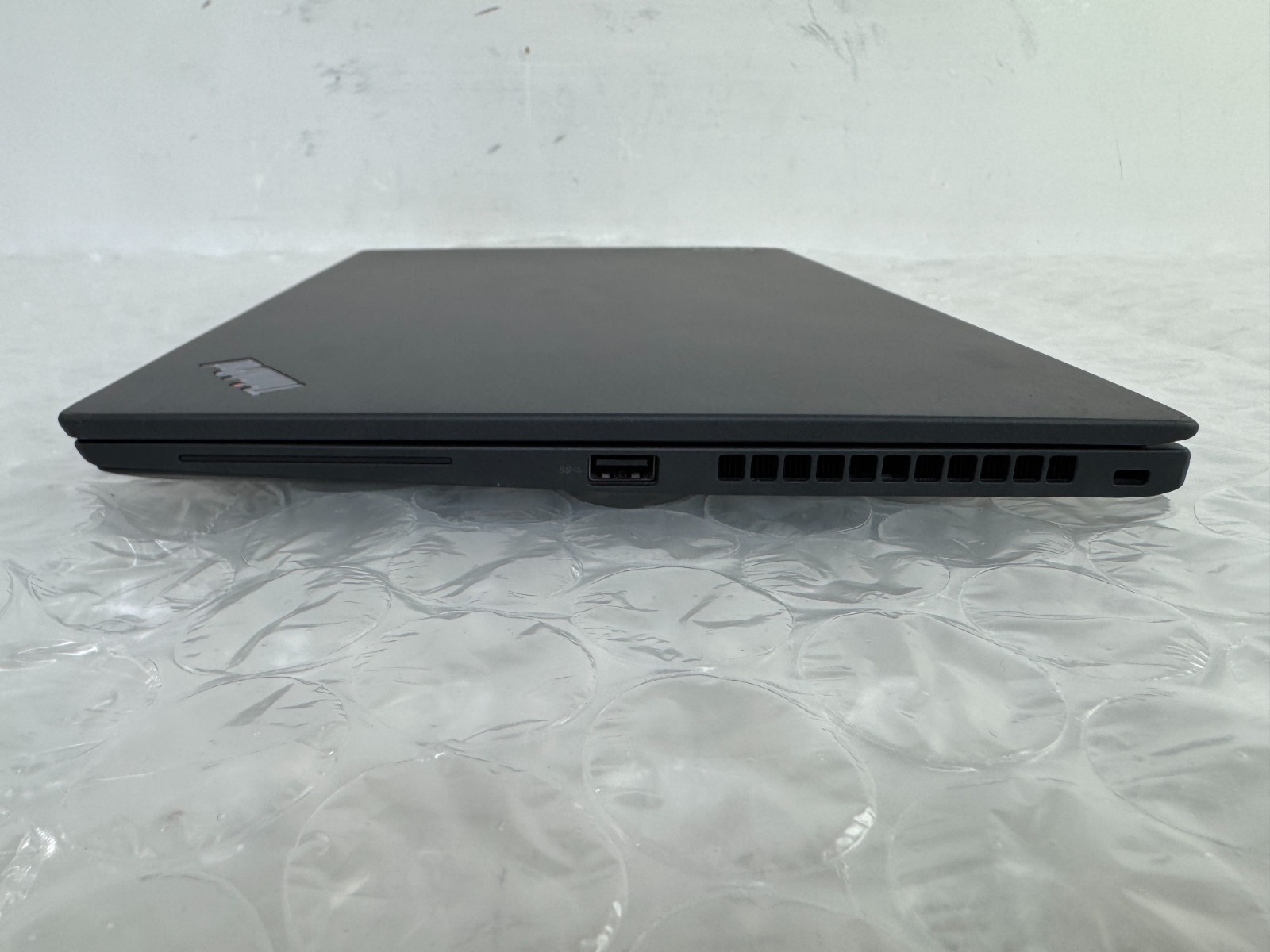 Lenovo ThinkPad T14s Gen 2 i7-1165G7 16GB 512GB SSD 14″ FHD Win 11 Pro