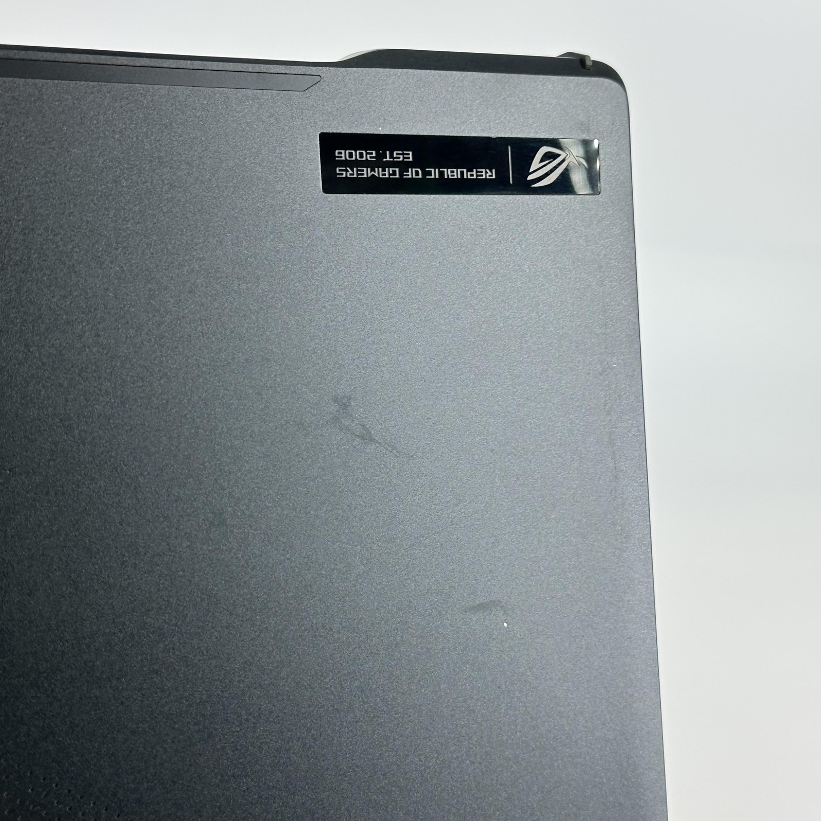 Asus ROG Zephyrus M16 GU603 QHD+ 2.5 GHz i9-12900H 40GB 1TB SSD RTX 3070 Ti