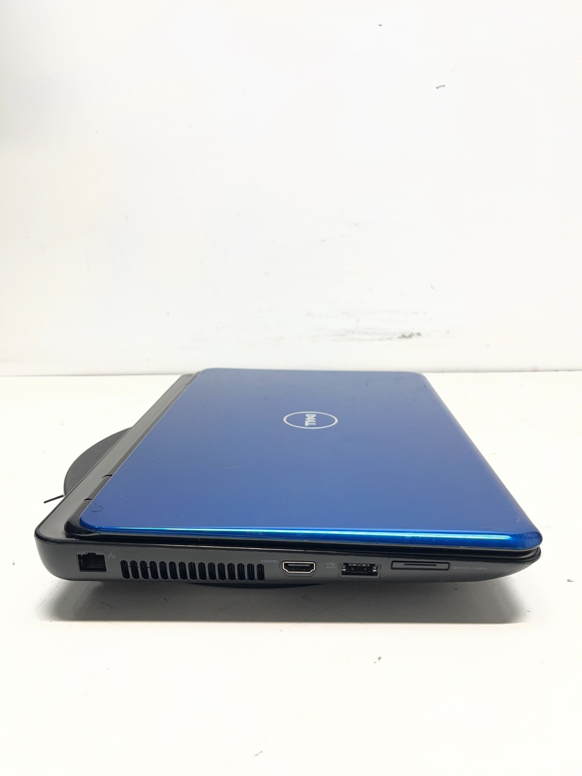 Dell Inspiron N4010 Intel Pentium P6100 2.00GHz 2GB NO HDD