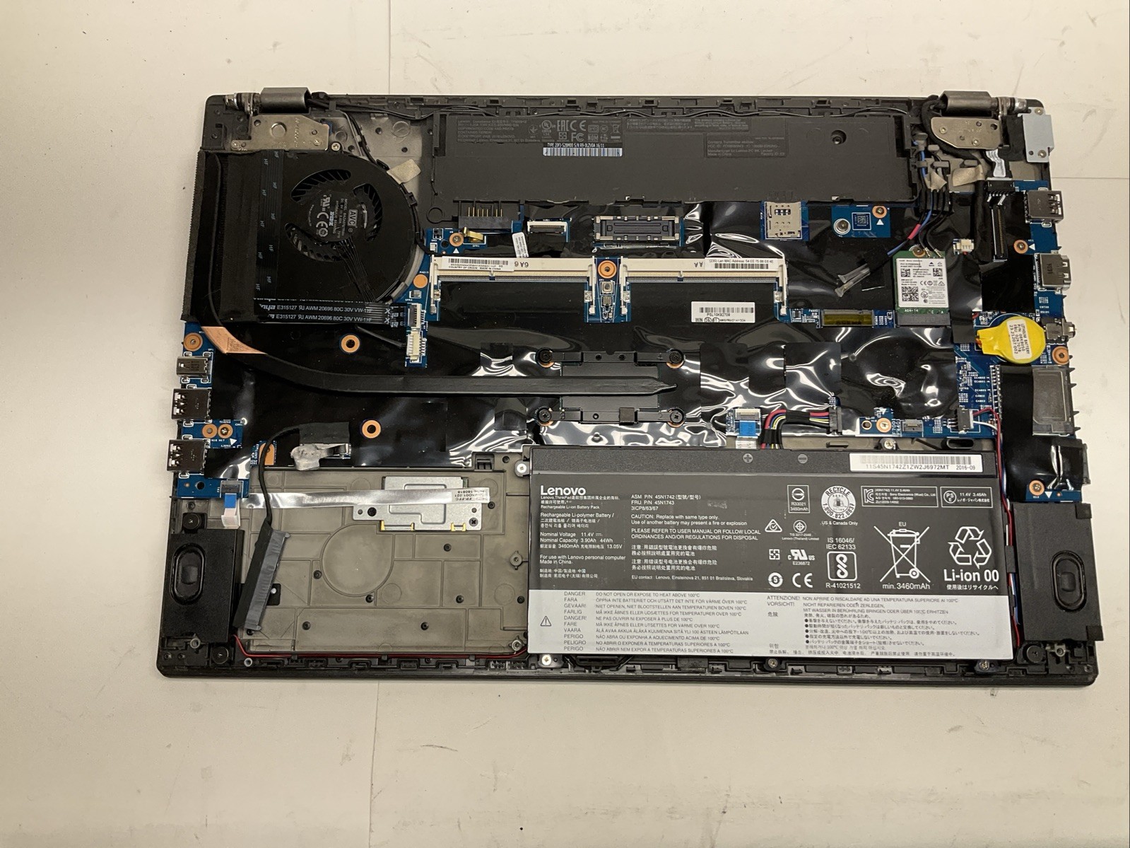 Lot of 4 Lenovo ThinkPad T14 T14 Gen 2 T570 T560 i5 Laptops Parts (T10)