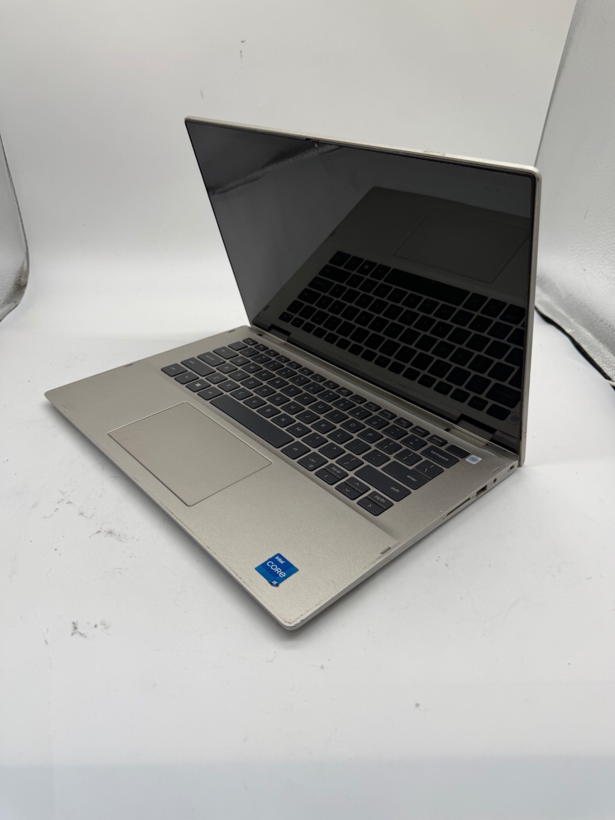 Dell Inspiron 5406 14″ Laptop i5-1135G7 8GB RAM 256GB SSD Windows 11 Pro Used RD