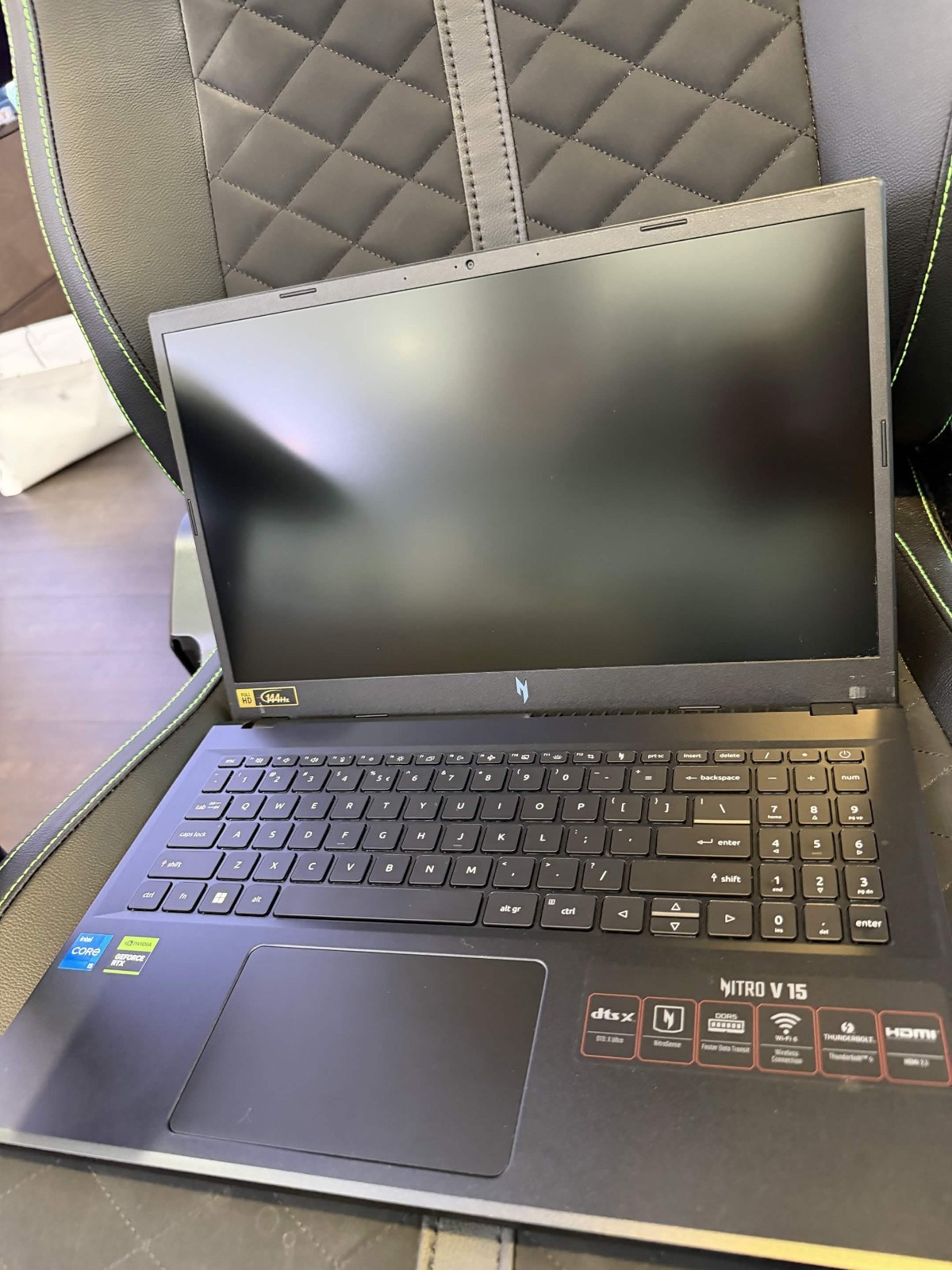 Acer Nitro V15 Gaming Notebook GeForceRTX4050 Inteli5 16GB 512GB SSD