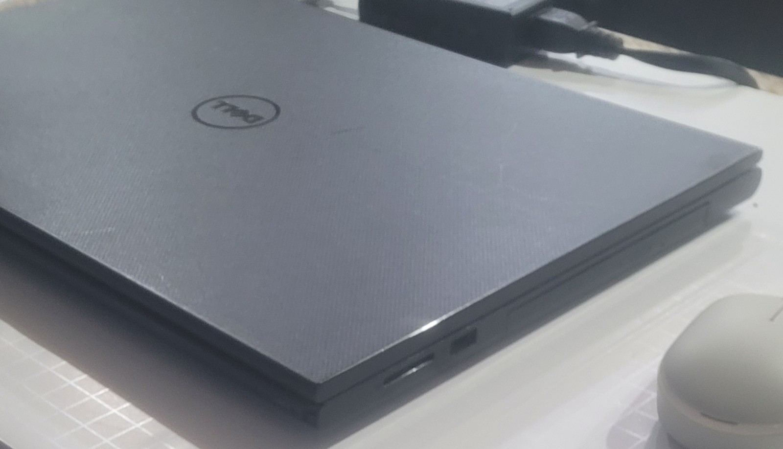 Dell Inspiron 15″,3000 Series, w/ Windows 10 Home.