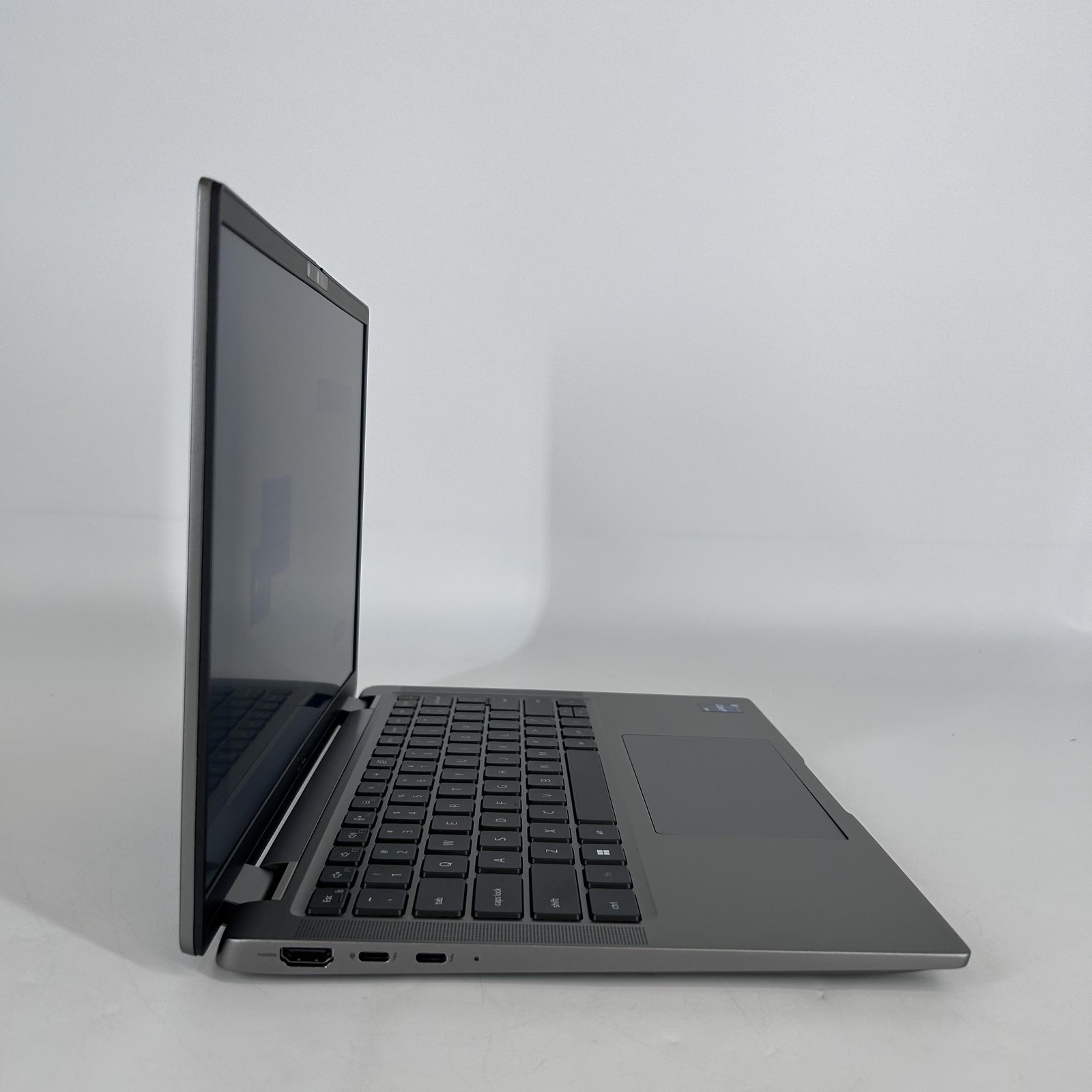 Dell Latitude 7440 14 Gray QHD+ TOUCH 1.9 GHz i7-1370P 32GB 256GB SSD Very Good