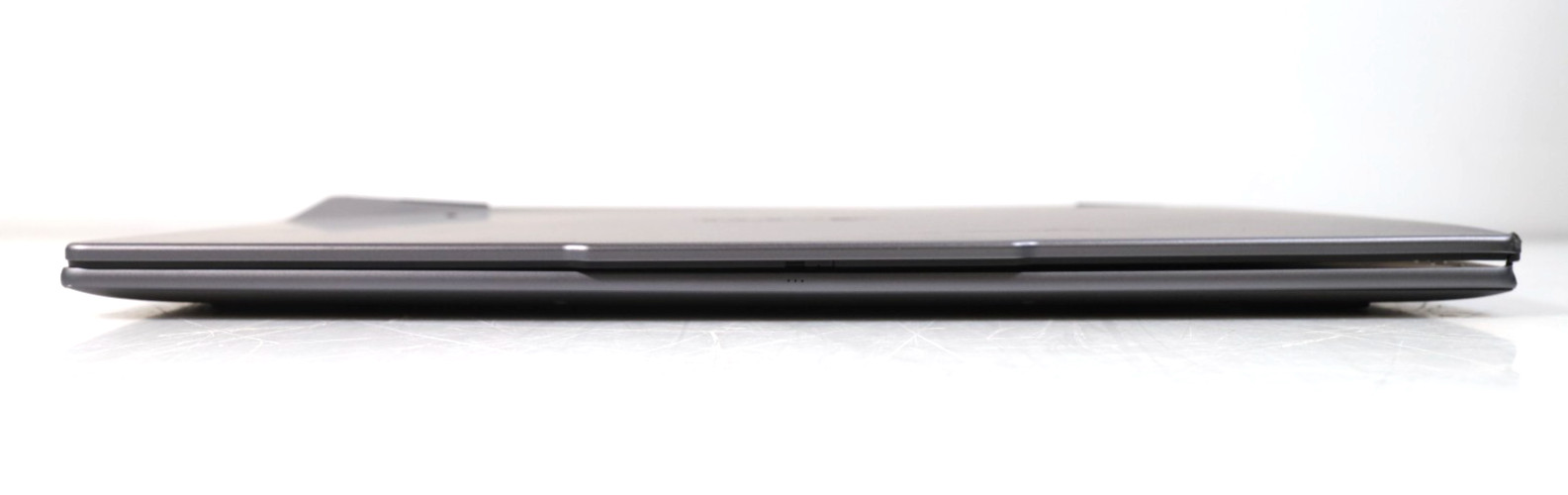 Lenovo Yoga 7 2-in-1 16″ Intel Ultra 5 16GB No HDD Parts Repair