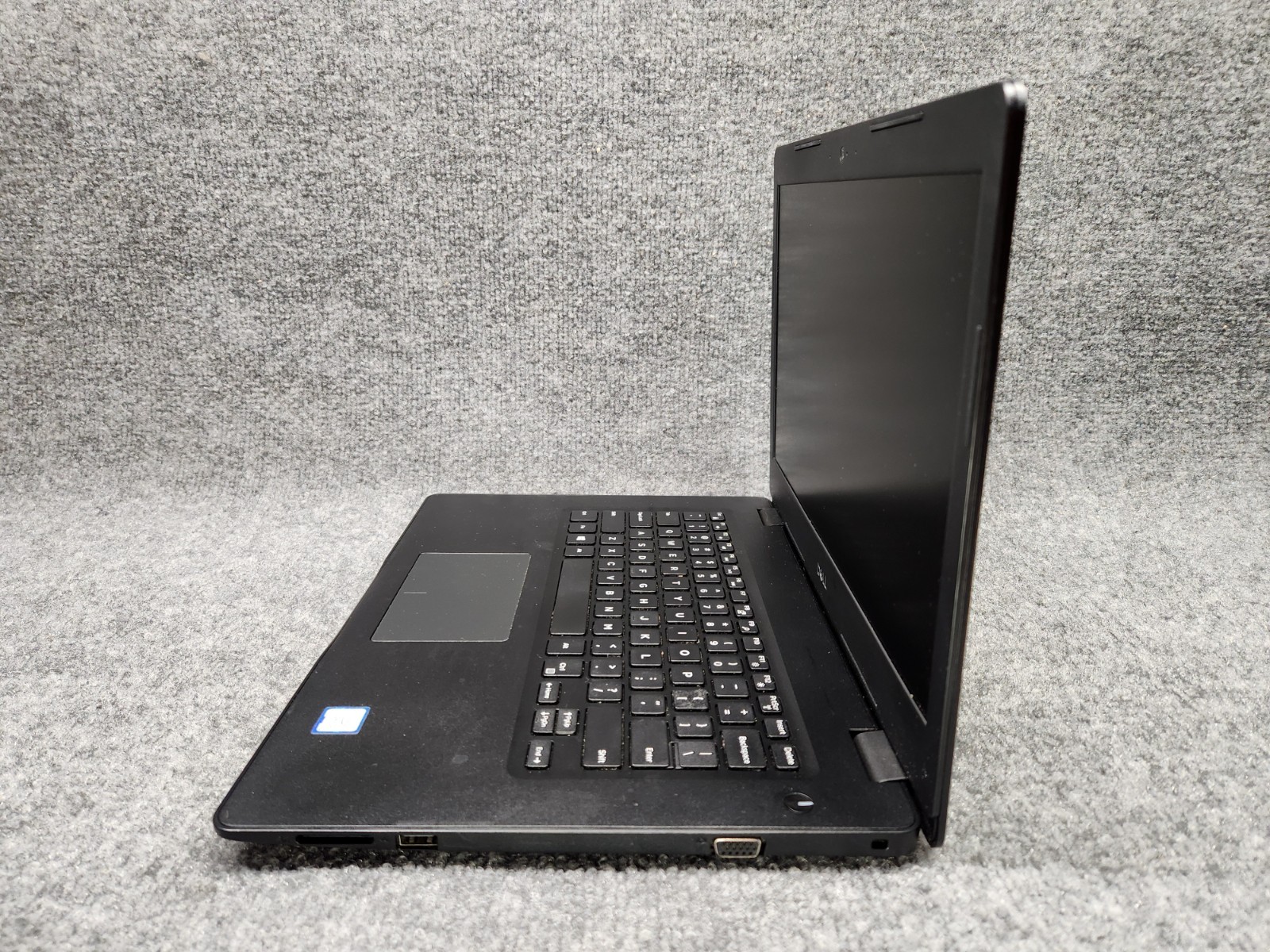 Dell Latitude 3490 14″ Laptop w/ Intel Core i5-8250U 1.60GHz 8GB RAM 128GB SSD