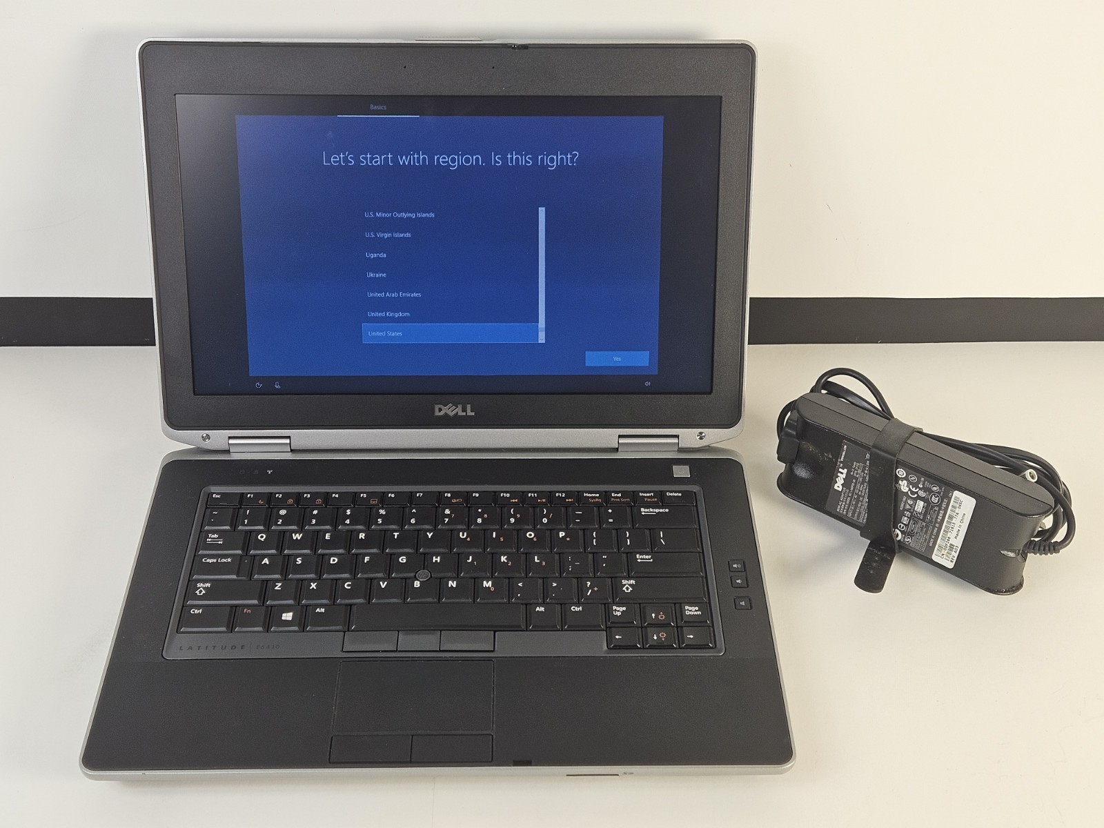 Dell Latitude E6430 Laptop i5-3340M 2.70GHZ 8GB 128GB SSD WIN10 Ext. Batt. +Adap
