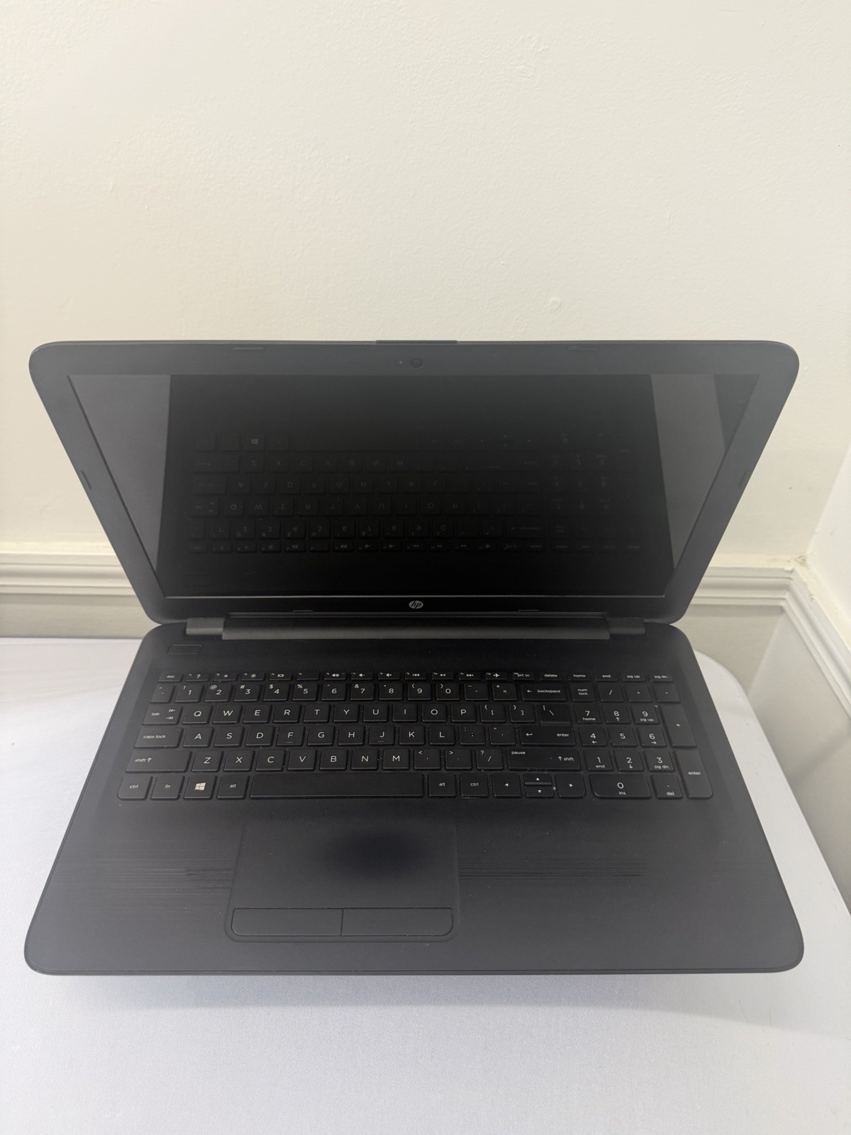 HP Notebook 15-ba009dx Laptop – Good Screen – AMD A6-7310 – Read Des