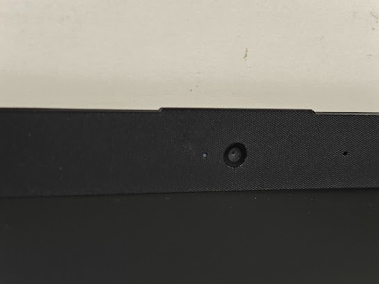 HP Laptop 17-ak060ng – AMD E2-9000e, AMD Radeon R2, 4GB