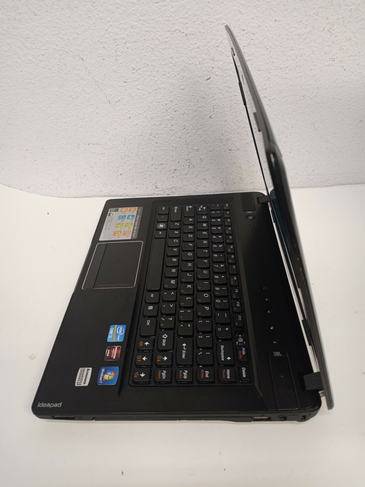 Lenovo ideapad Y471A Intel Core i5-2450M 2.5GHz 4GB 1TB HDD BT DVD Win10 *READ*