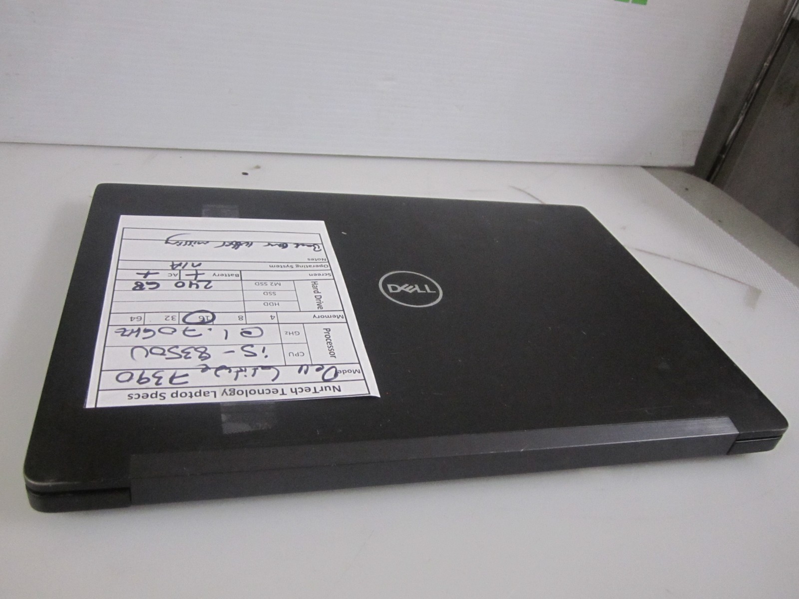 Dell Latitude 7390 i5-8350U 1.70Ghz 16GB 240M2SSD Laptop NO OS w/AC READ