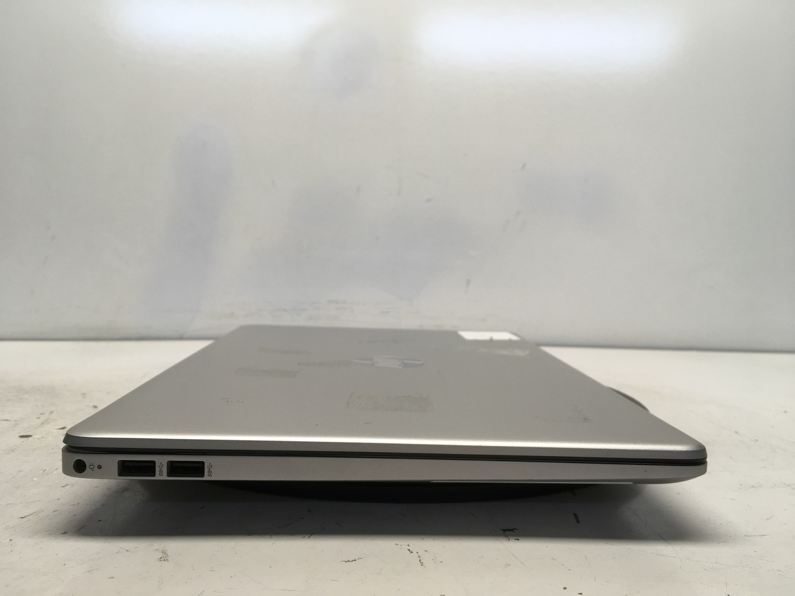 HP 15-DY1025NR Intel i3-1005G1 1.2GHz 4 GB NO HDD No Batt