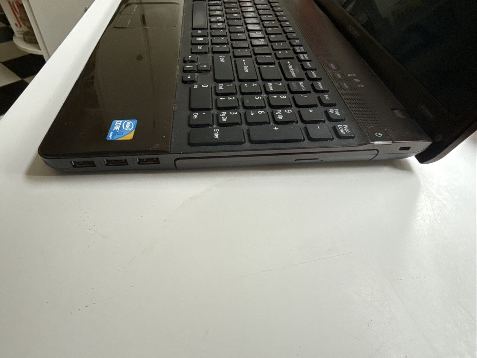 Sony VAIO PCG-71312L Retro Gaming Laptop i3-M330 2.13GHz 4GB RAM 1TB HD Win 10