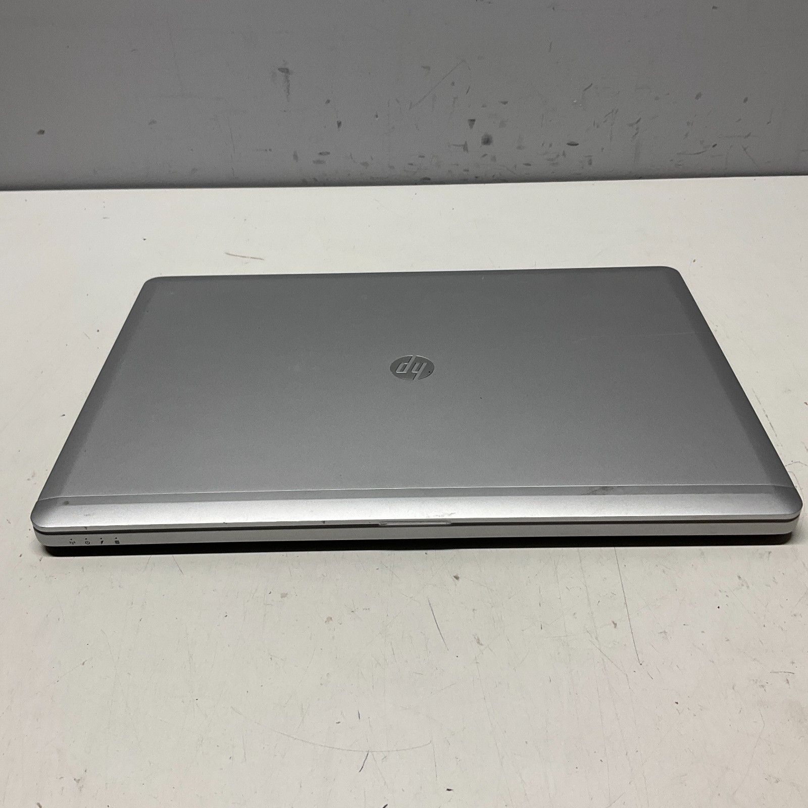 HP EliteBook Folio 9480m 14″ Laptop Intel i5-4310U @ 2.00 GHz 4GB 128GB SSD