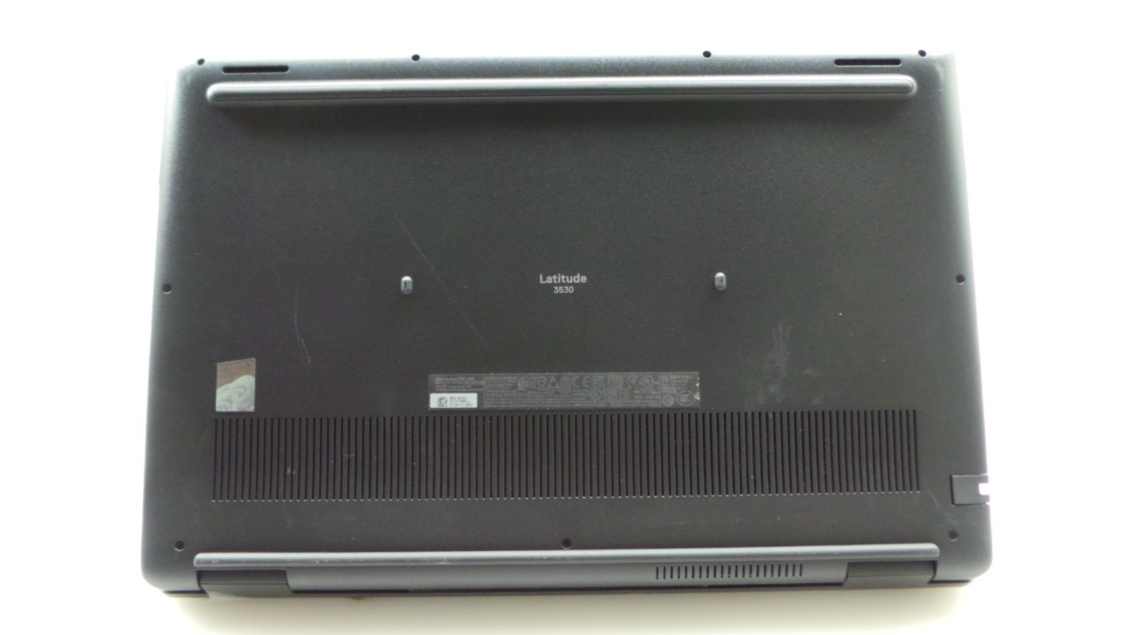 Dell Latitude 3530 | 15.6″ | i7-1255U | 8GB 256GB SSD | Win 11 Pro