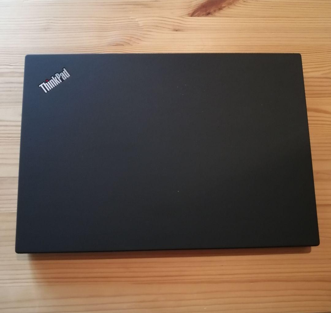 Lenovo ThinkPad T490 14″ i7-10510U 32GB 512GB SSD GeForce MX250