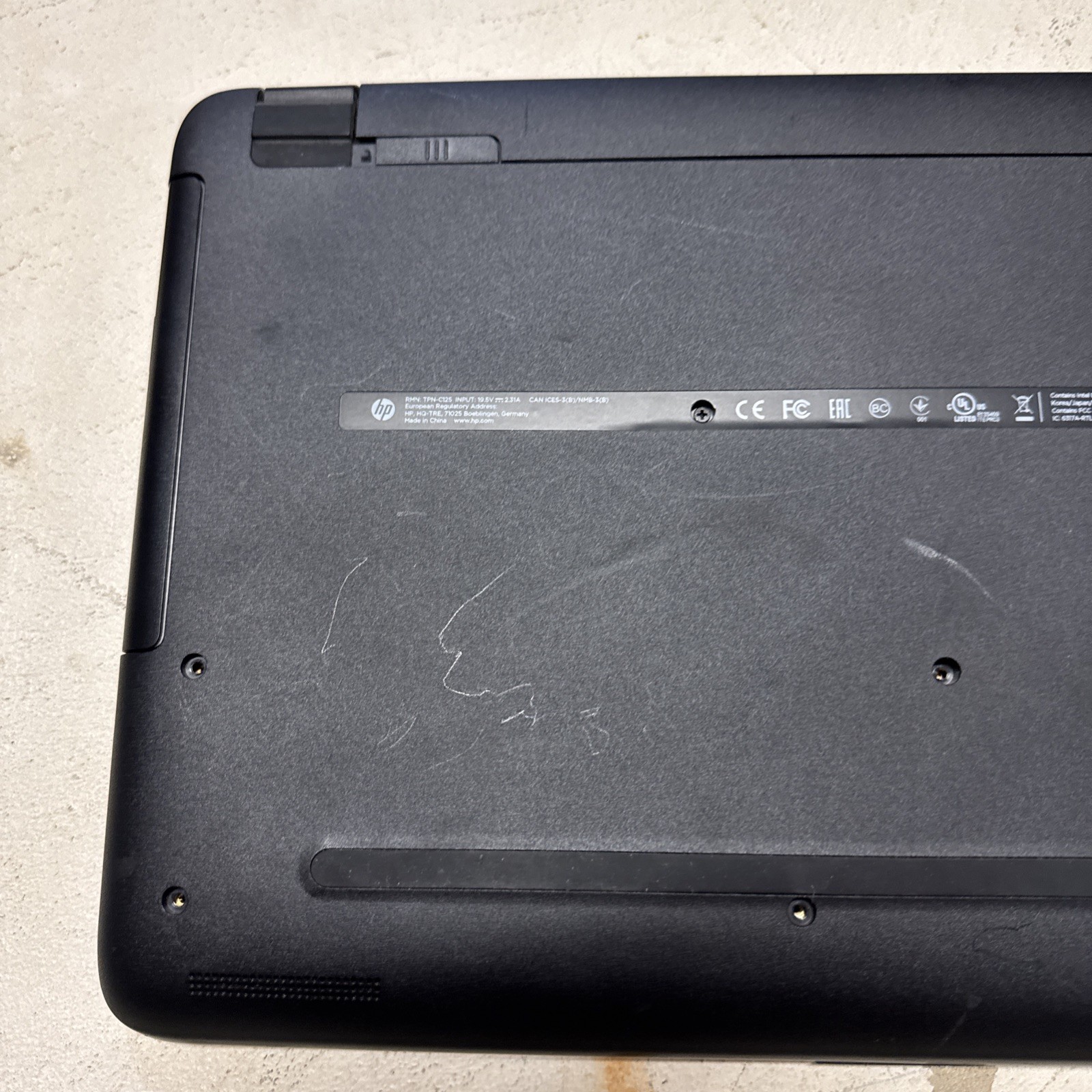 HP 15-ac163nr 15″ Notebook – Intel i3-5005U @ 2.00GHz, 6GB Ram, NO HD