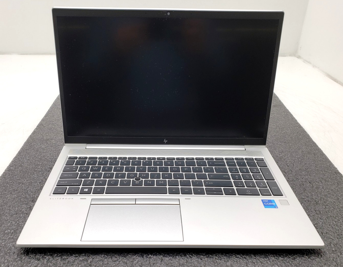 HP EliteBook 850 G8 i5-1135G7 16GB Ram 256GB SSD Win 11 Pro Touchscreen Laptop.