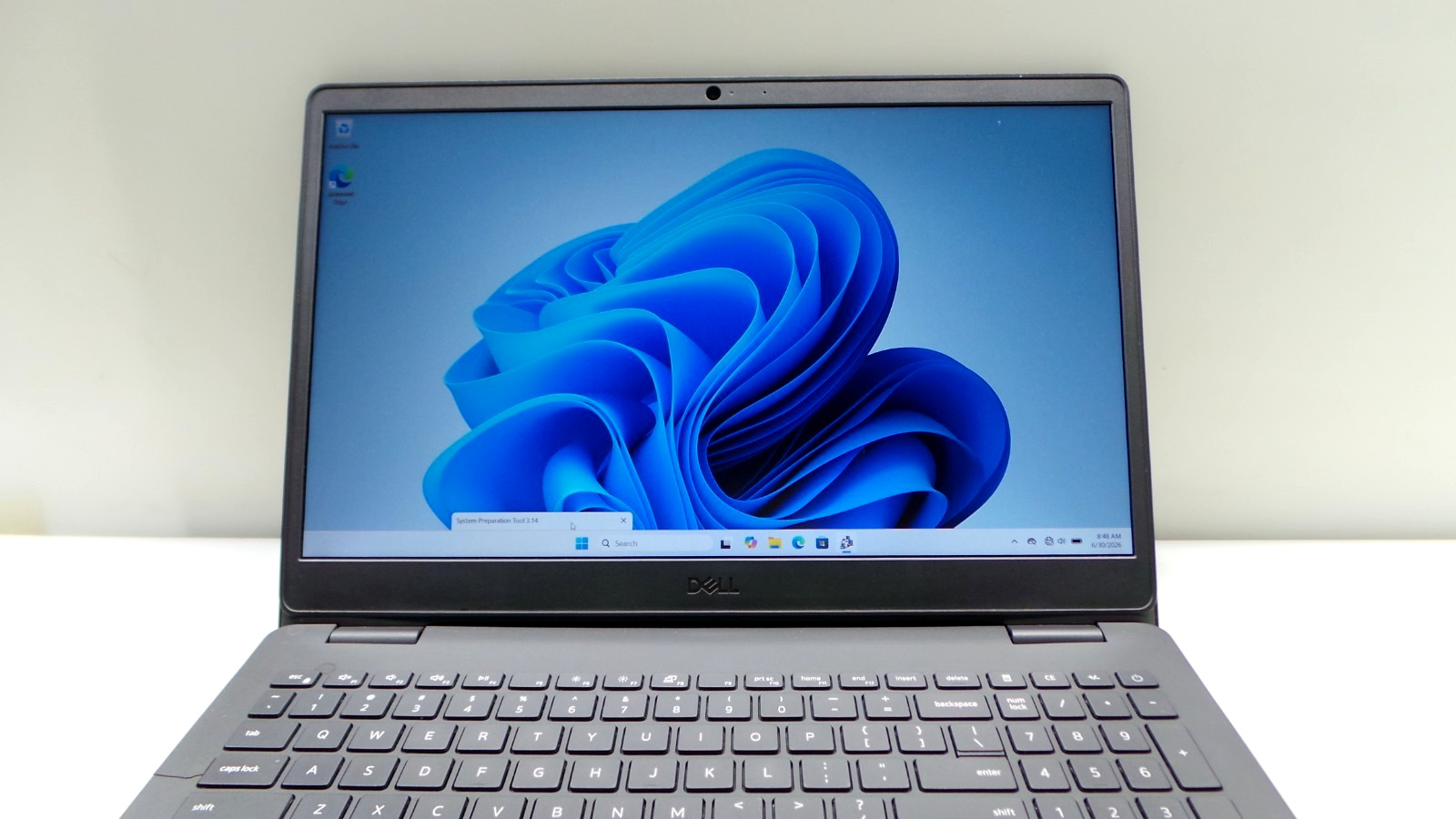 Dell Latitude 3501 15.6″ | i3-1115G4 3.00GHz | 8GB RAM 256GB NVMe | ***READ***