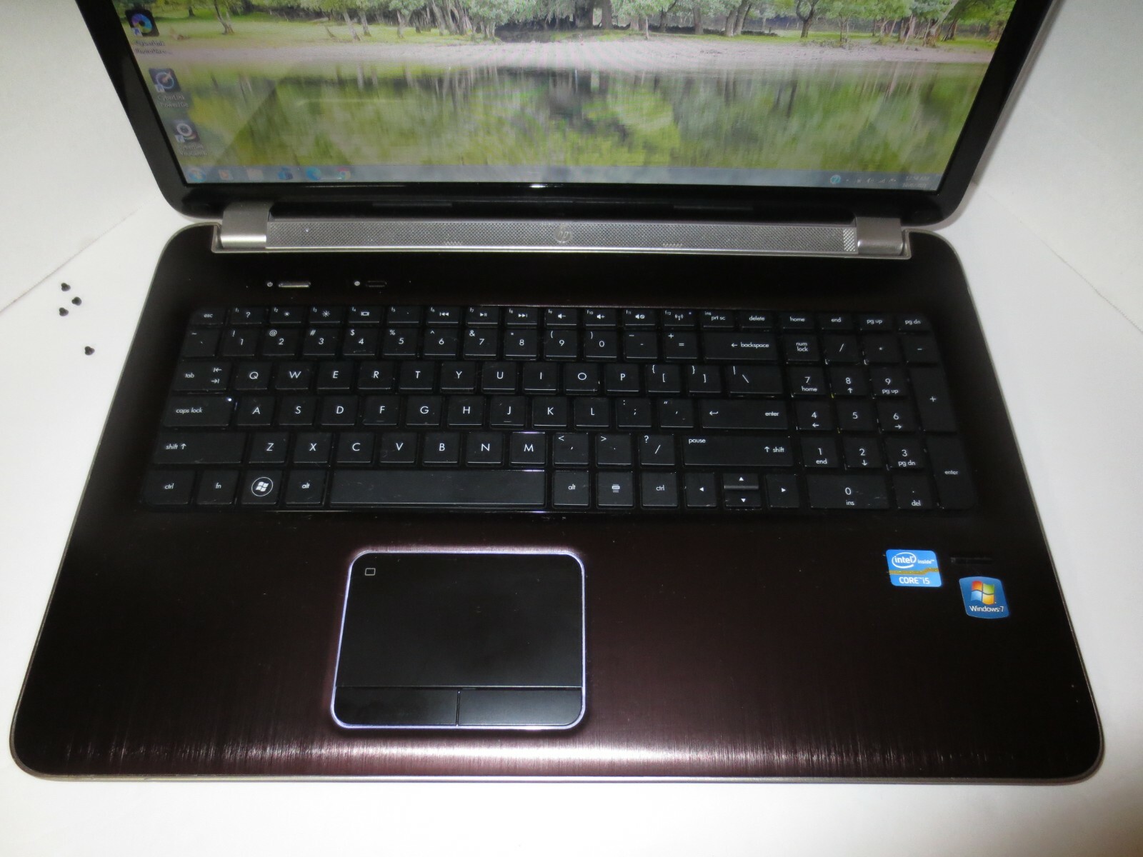 HP PAVILION DV7T-6C00 CTO 17.3″ CORE i5-2450M@2.5GHZ 6GB RAM 500GB HDD WIN7 OFF1