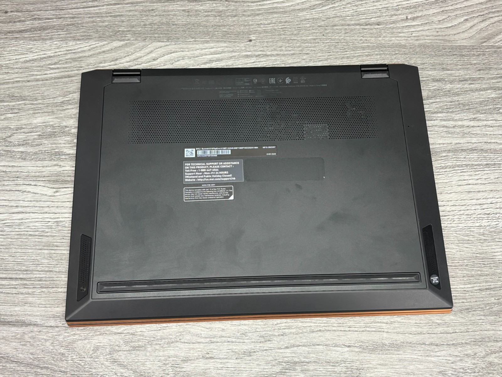 MSI Summit E13 Flip Evo A13MT 13.4″ FHD Touch i7-1360P 16GB 1TB W11H 2in1 Laptop