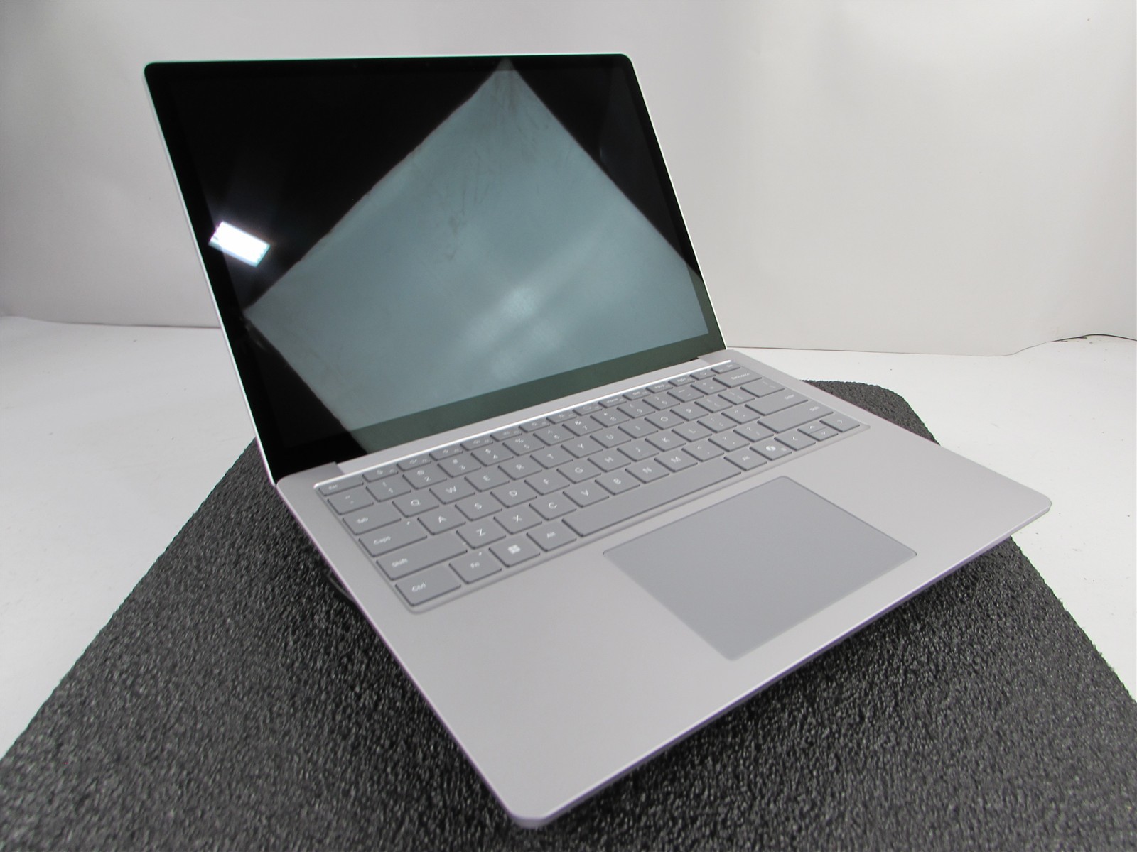 SURFACE SURFACE LAPTOP 6 CORE ULTRA 7 165H 512GB SSD 16GB RAM WIN 11 PRO
