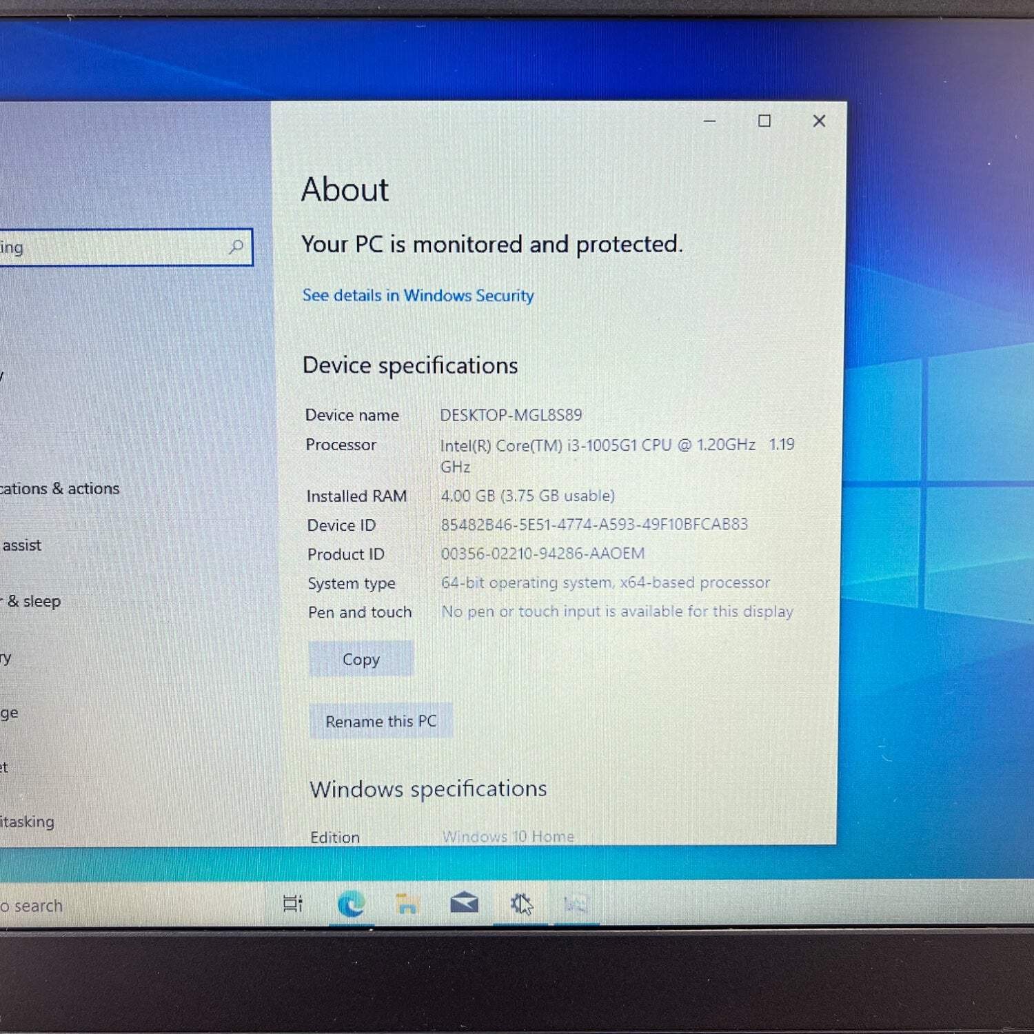 Lenovo IdeaPad 3 I5IIL05 15.6″ i3-1005G1 1.2GHz 4GB RAM 128GB SSD